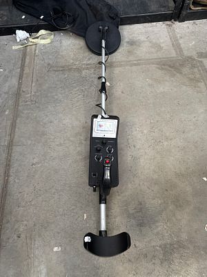 Metal detector