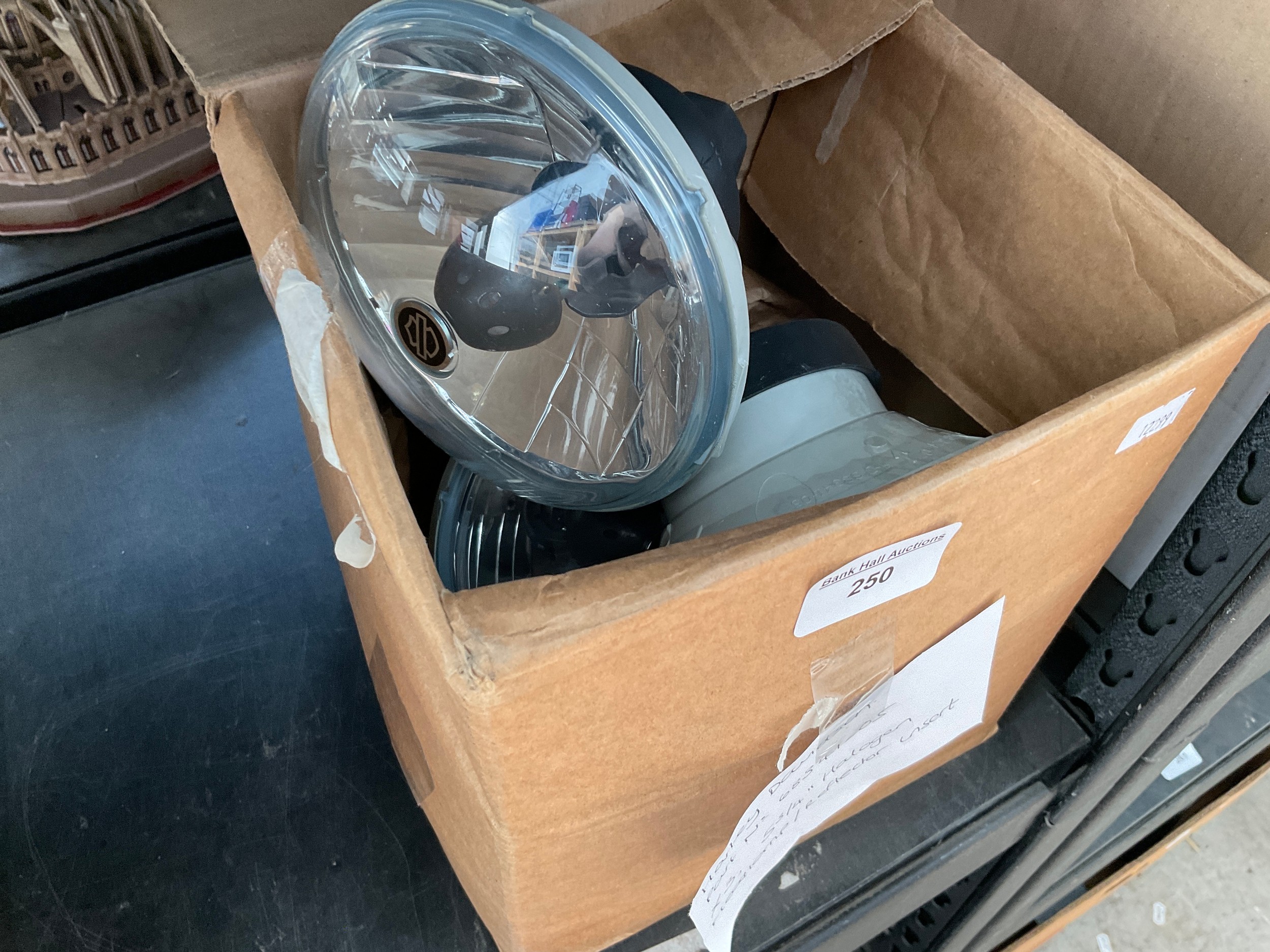 Lot 250
