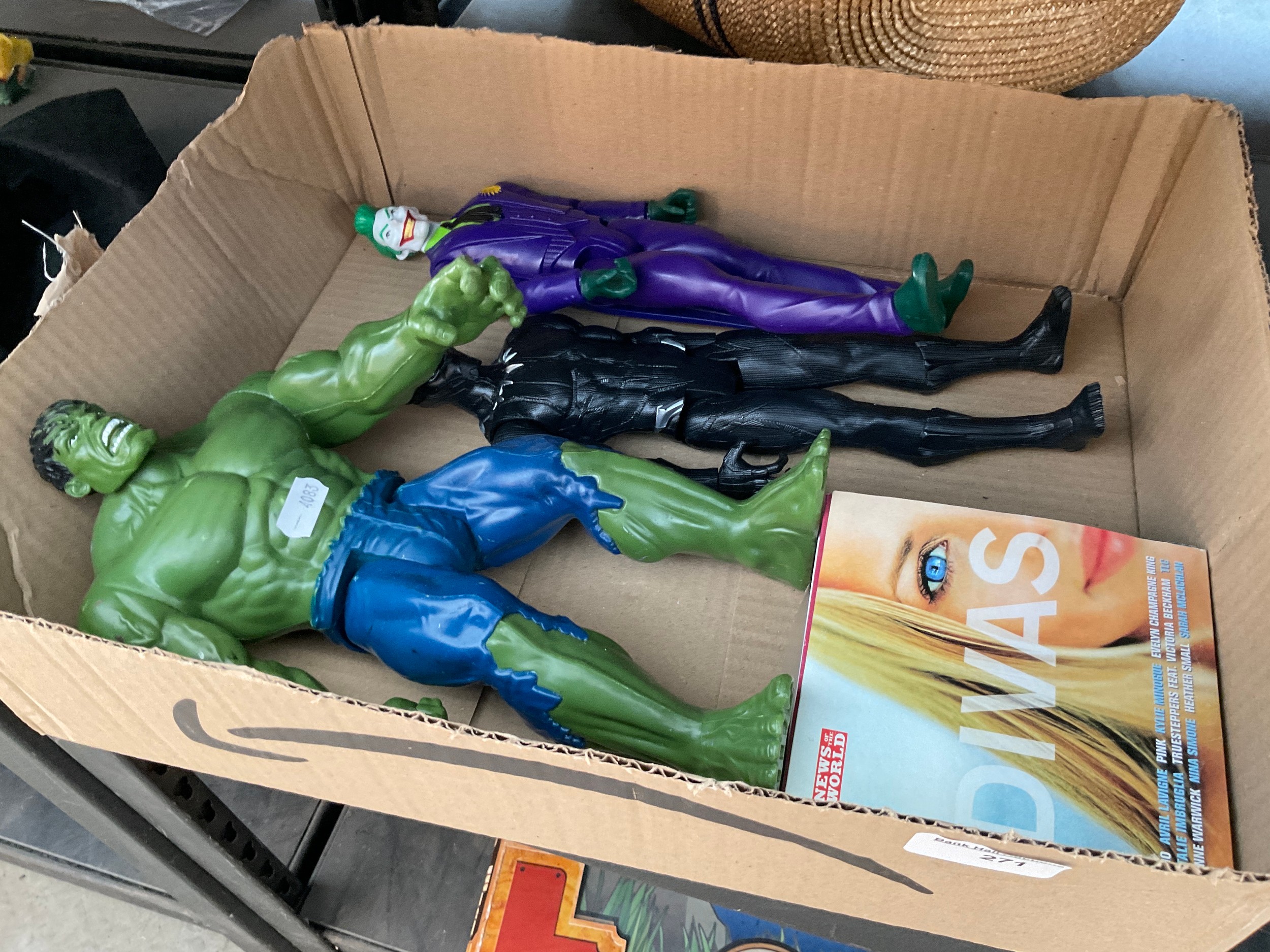 Lot 271