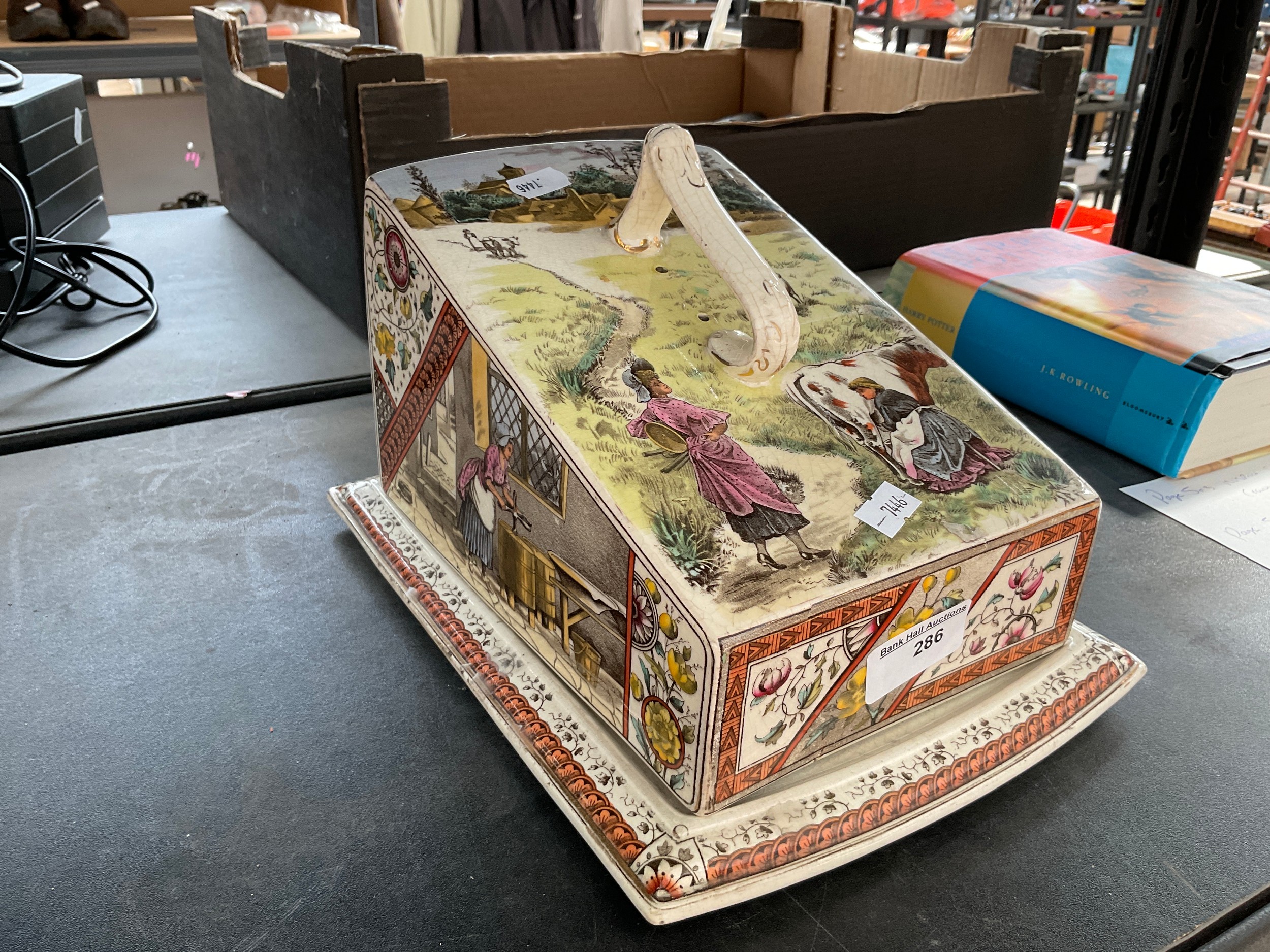 Lot 286