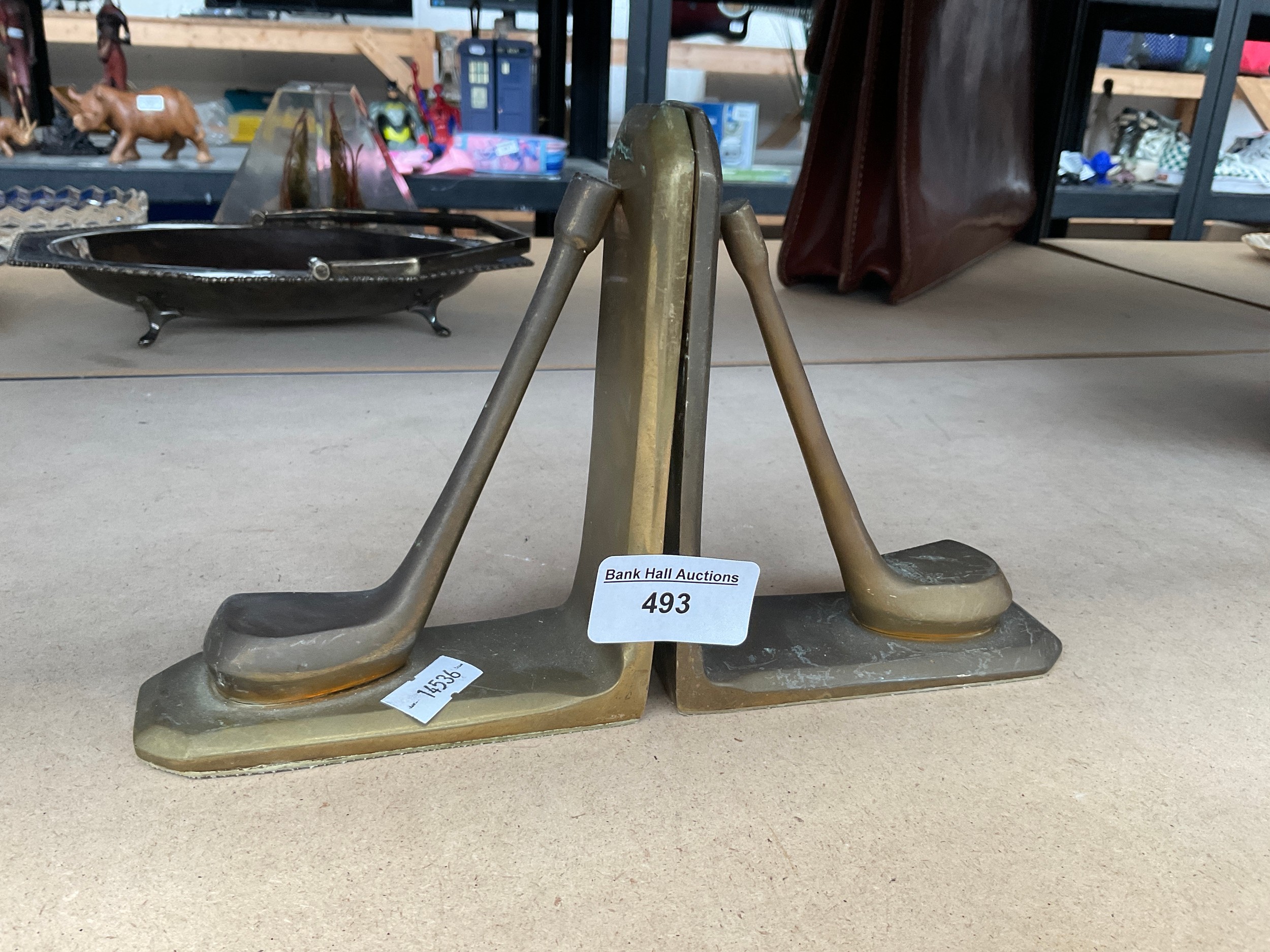 Lot 493