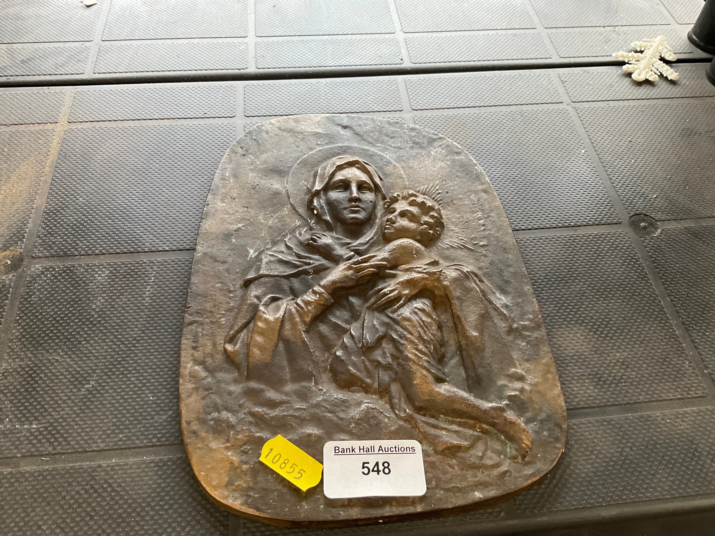 Lot 548
