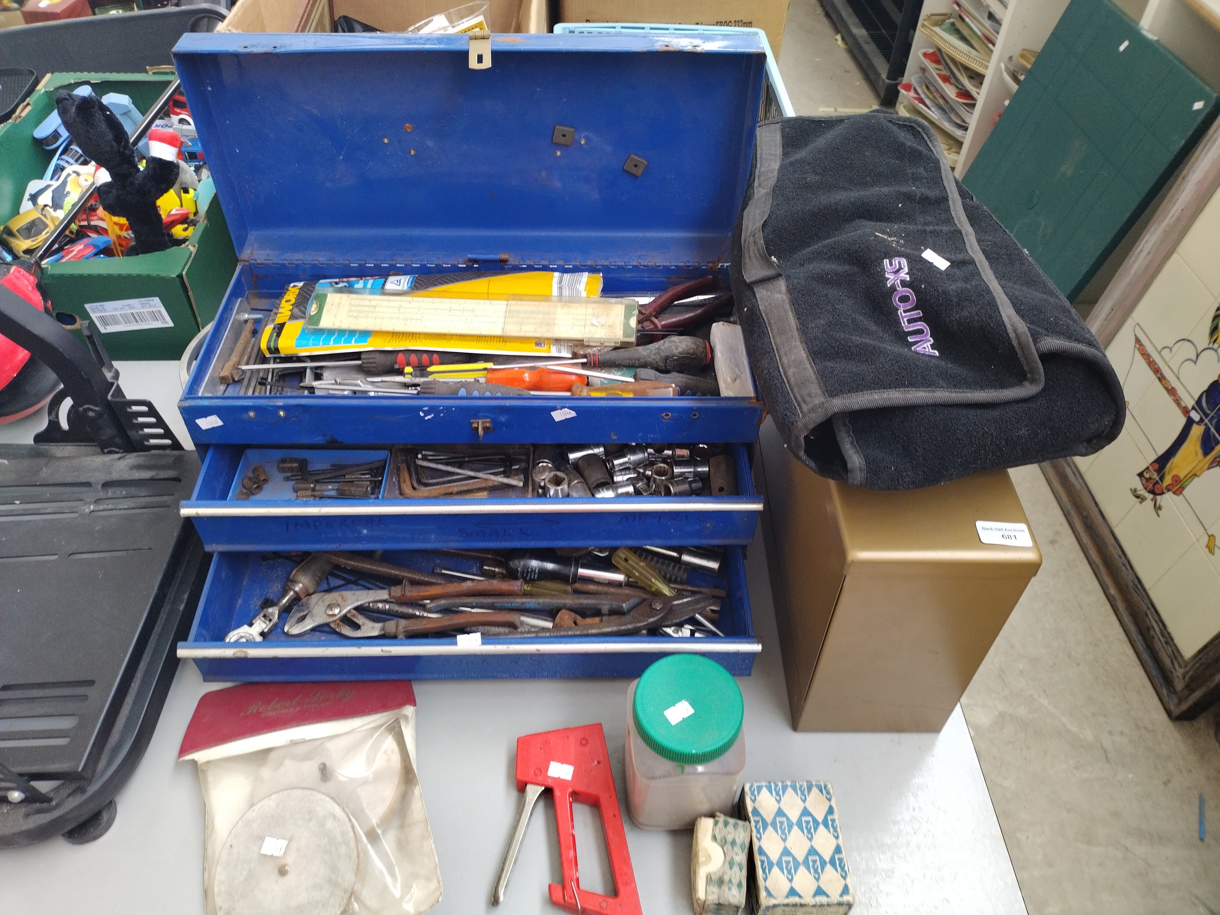 Lot inc toolbox, tools, file case, etc