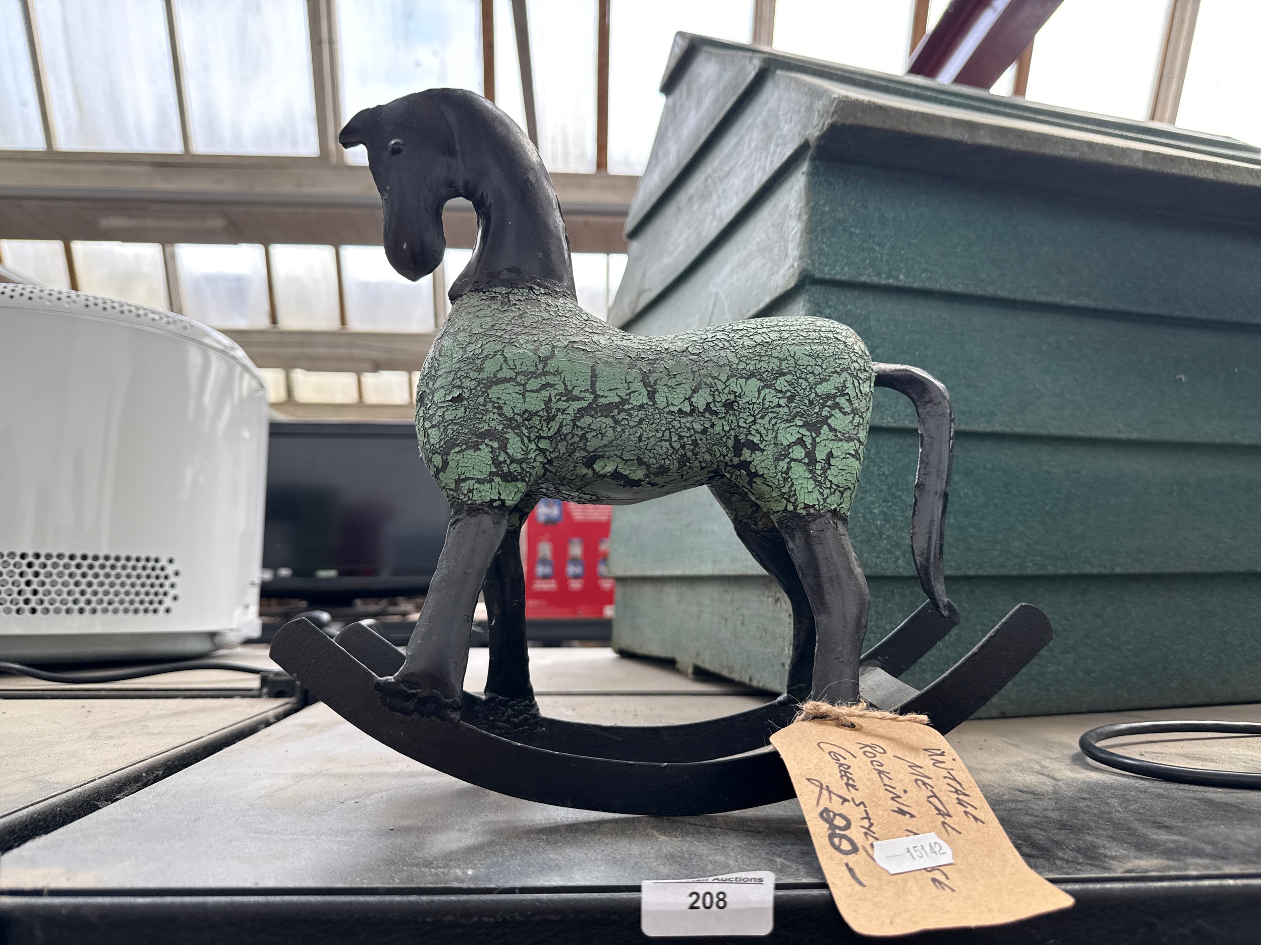 Lot 208
