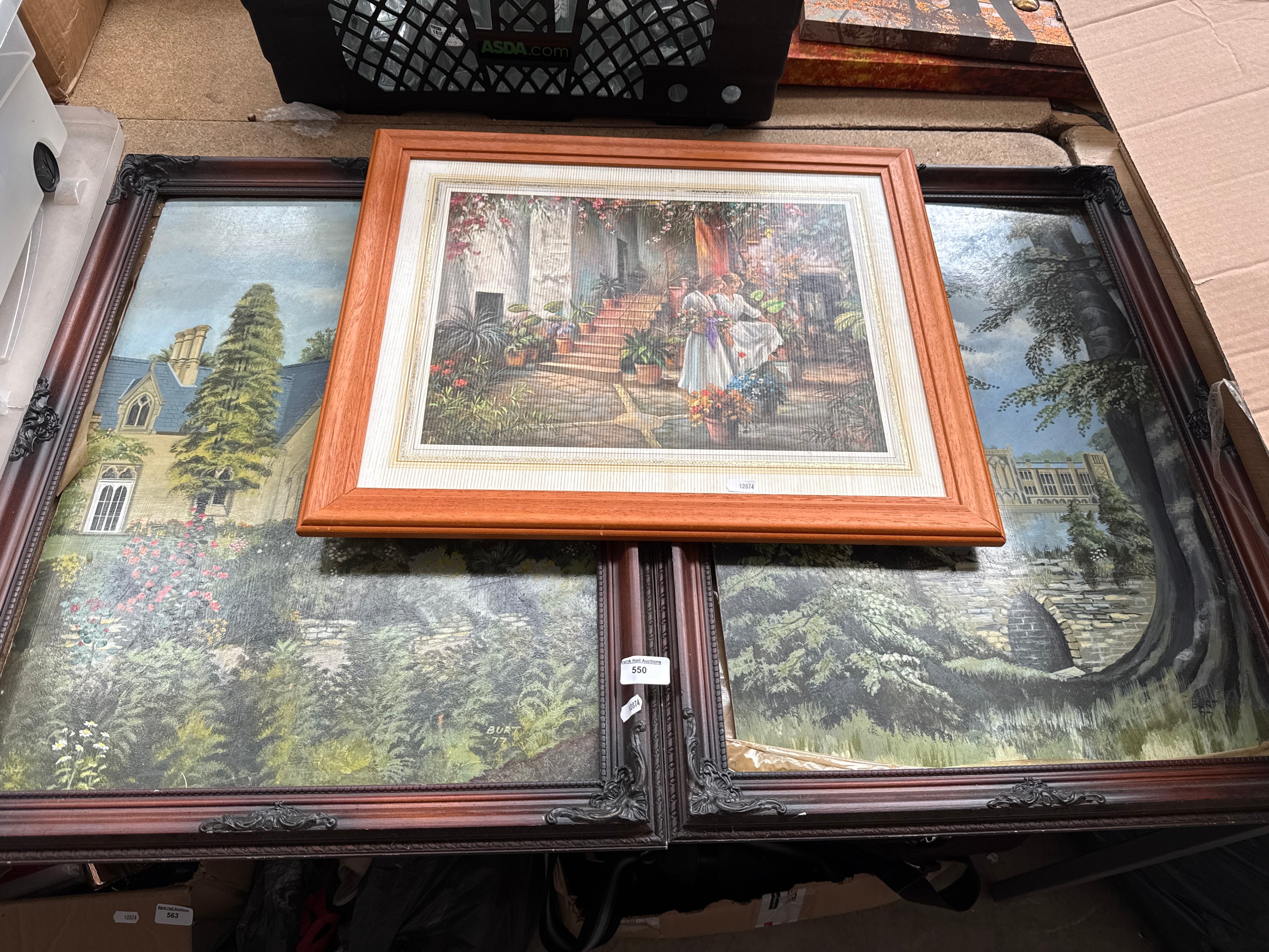 Lot 550