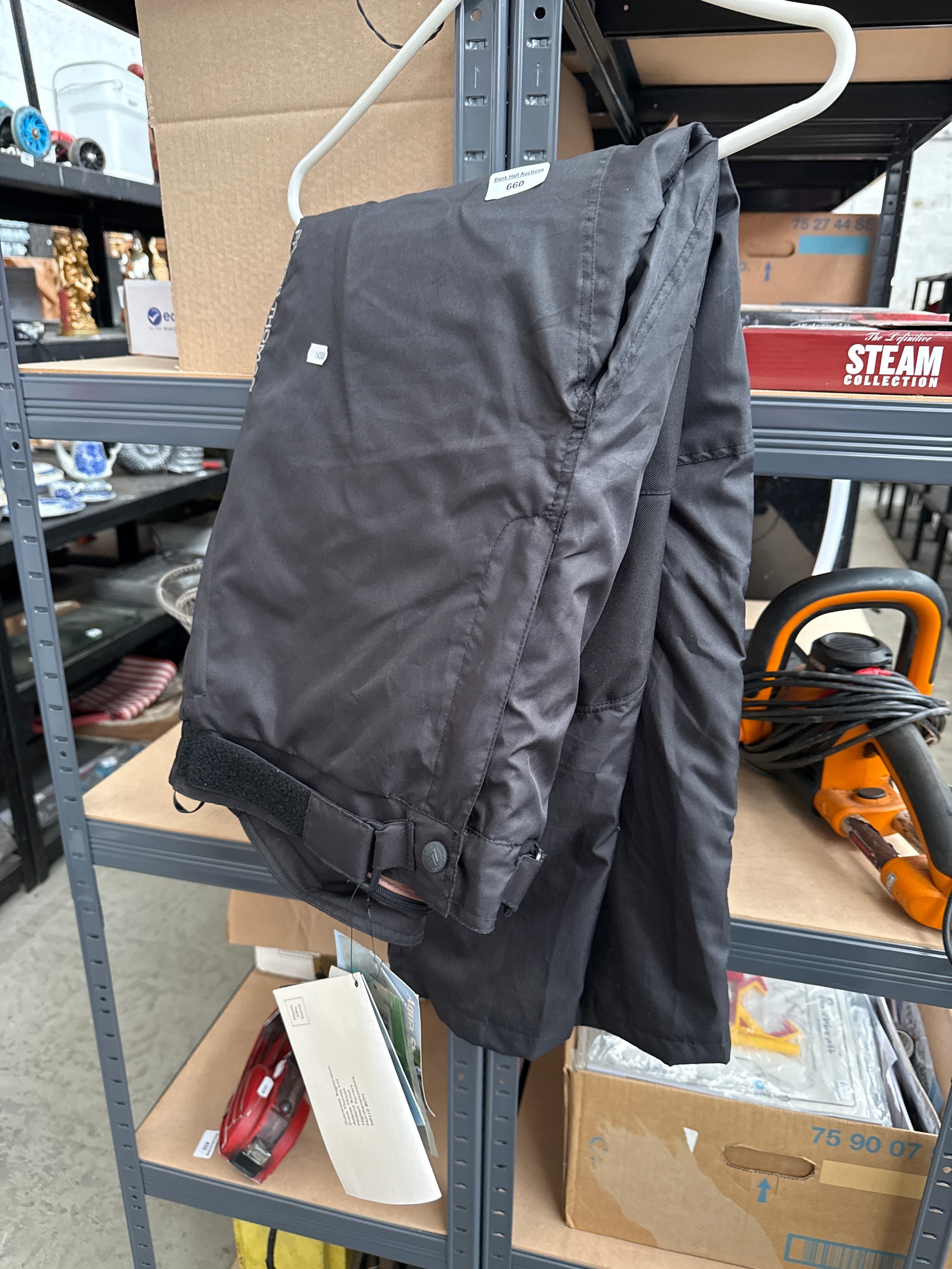 Lot 660