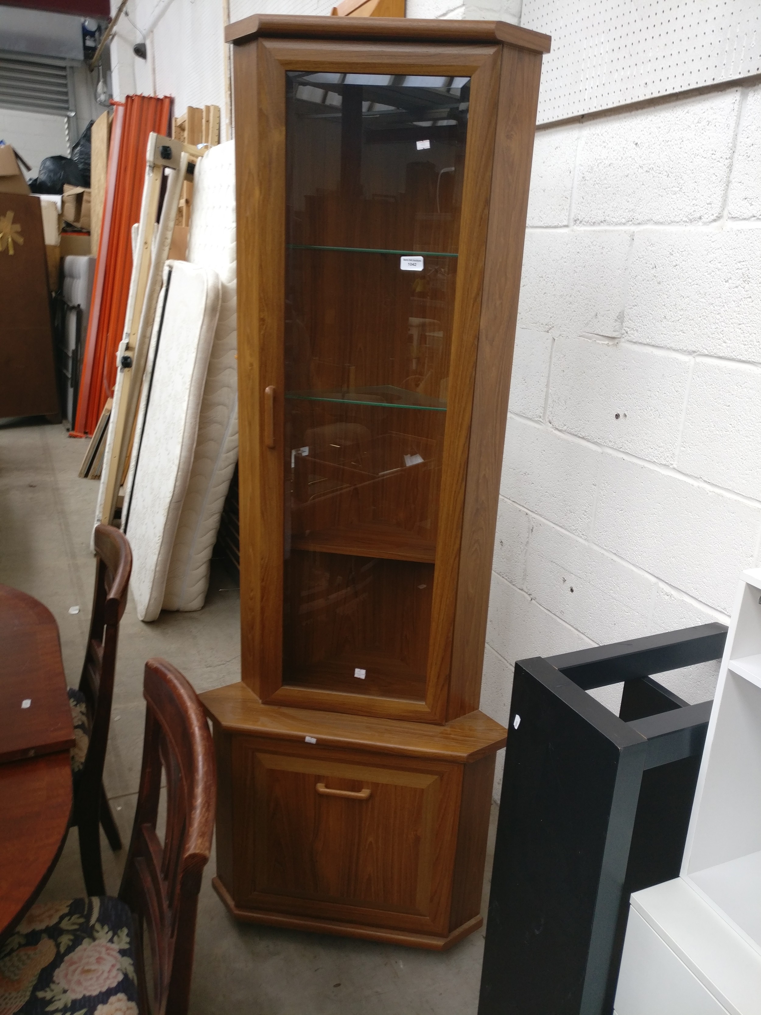 Lot 1042