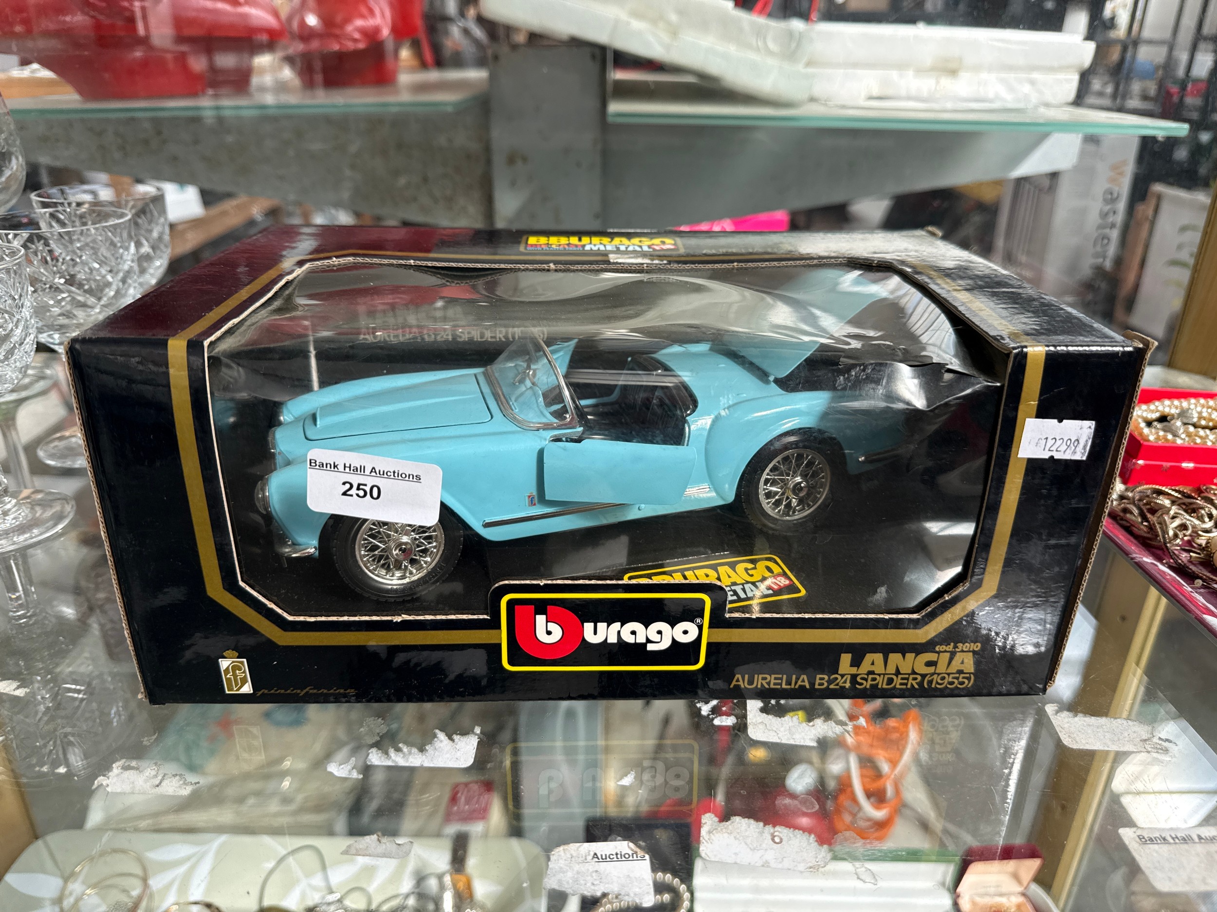Lot 250