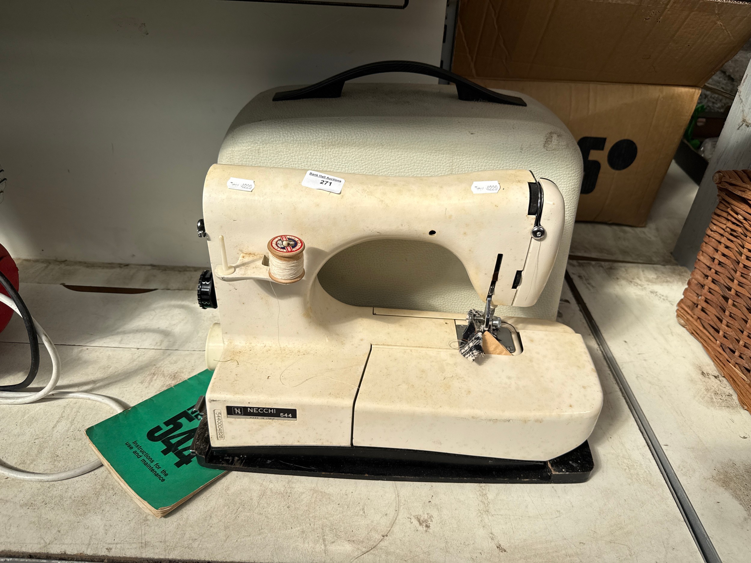 Lot 271