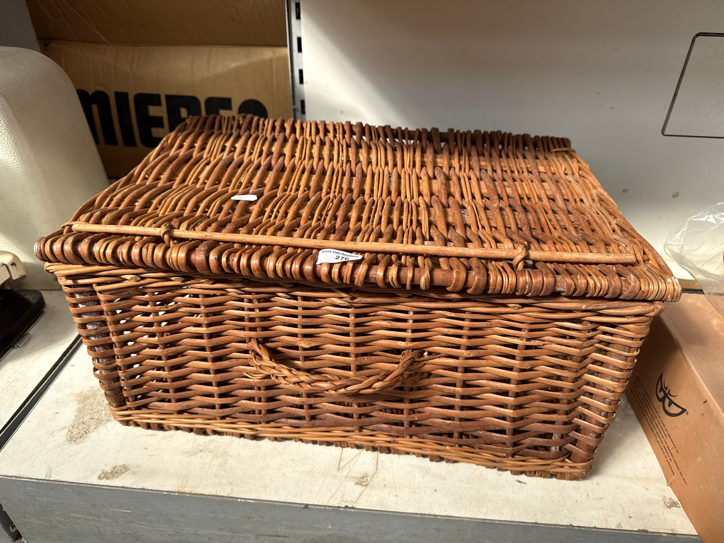 Lot 276
