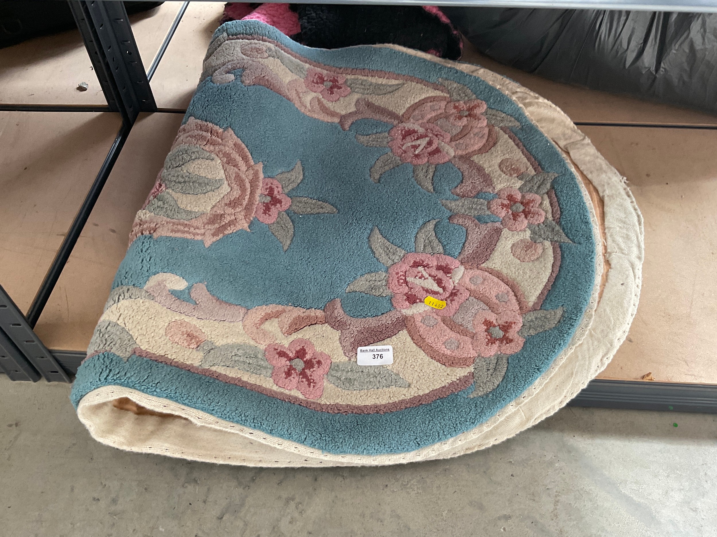 Lot 376