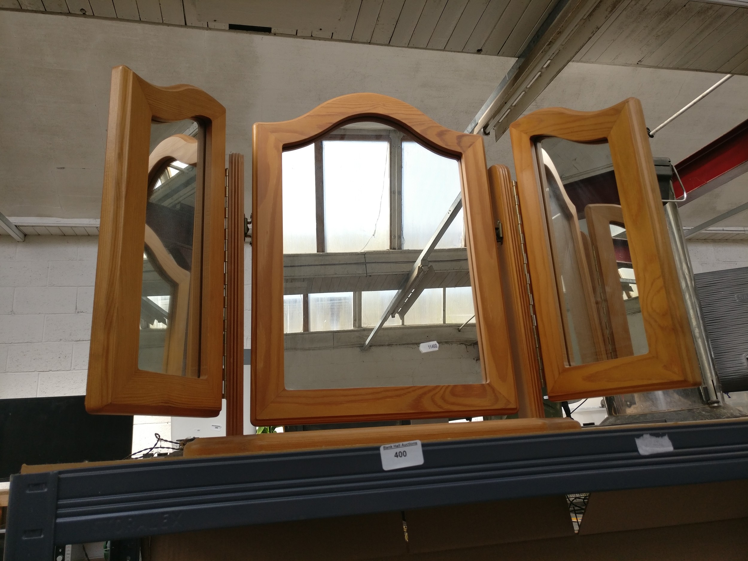 Lot 400