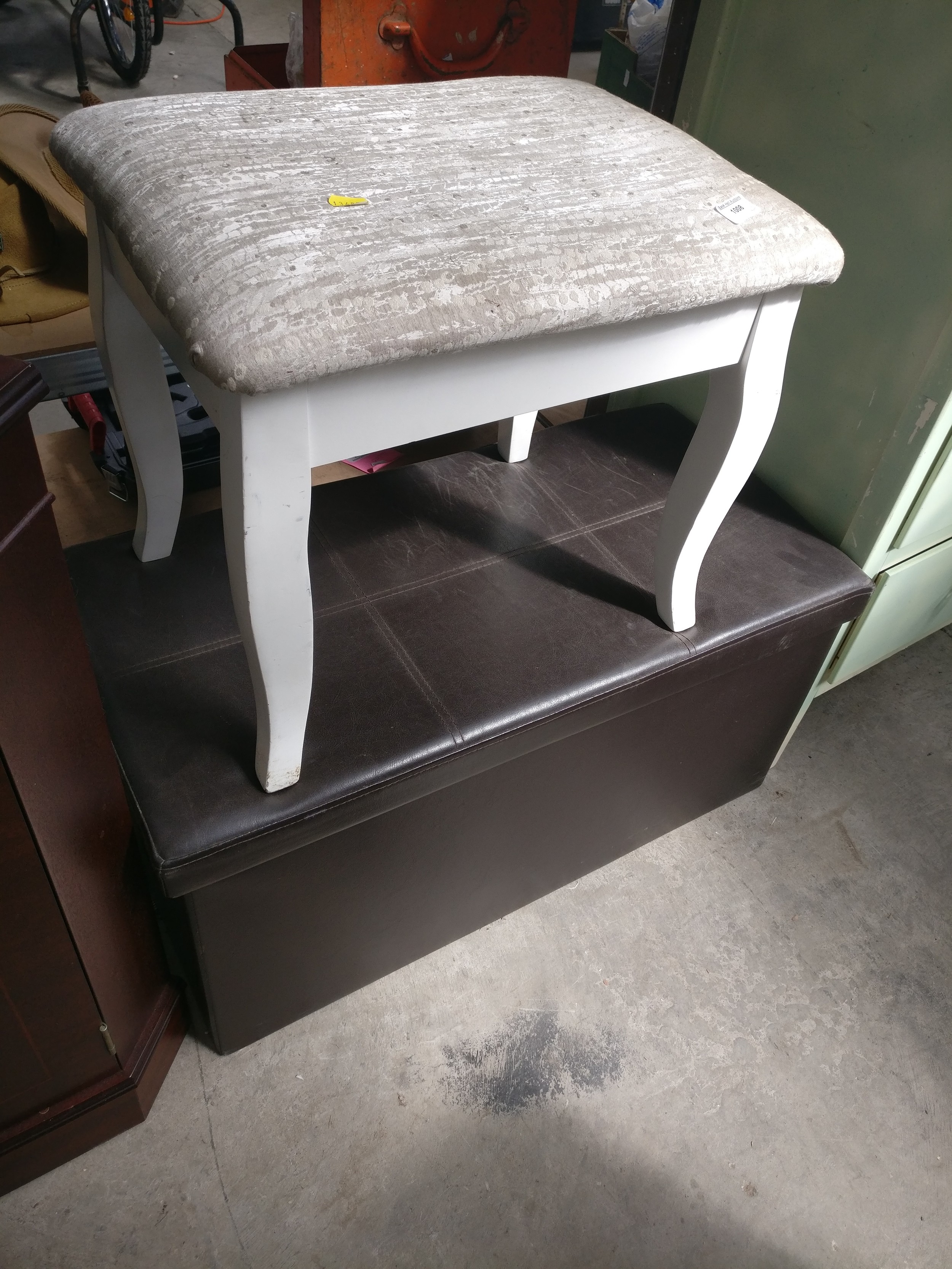 Lot 1008