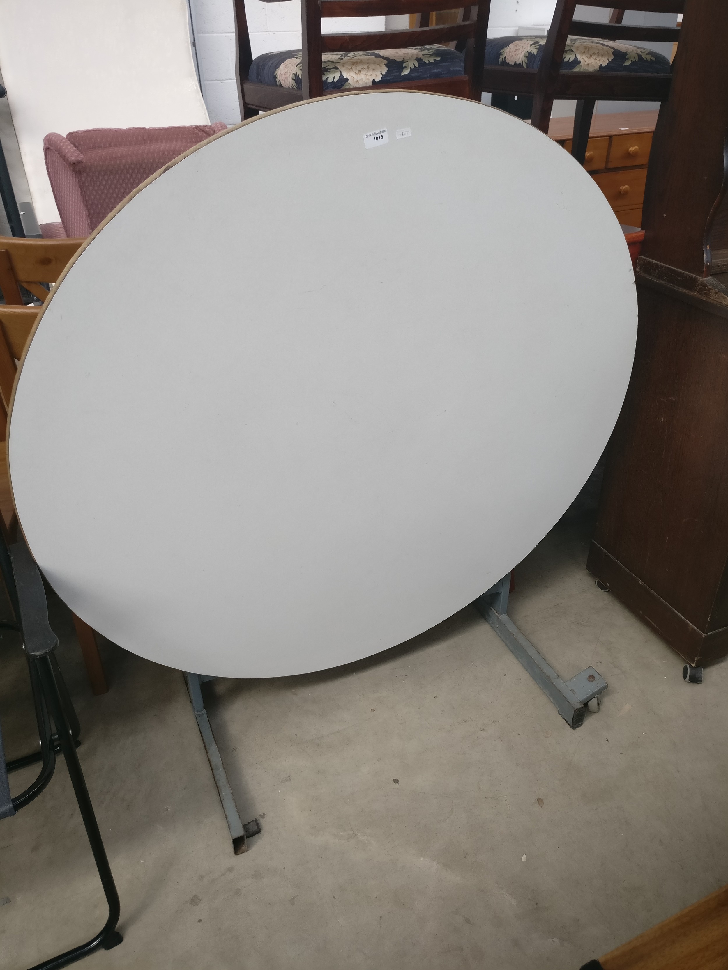 Lot 1015