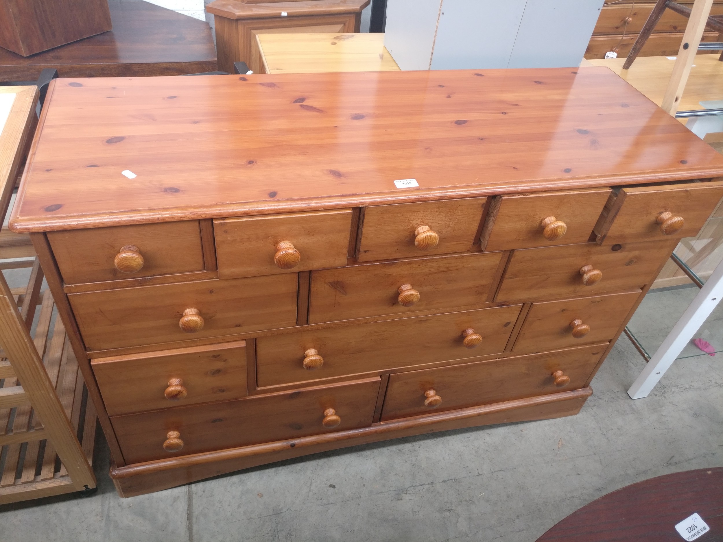 Lot 1032