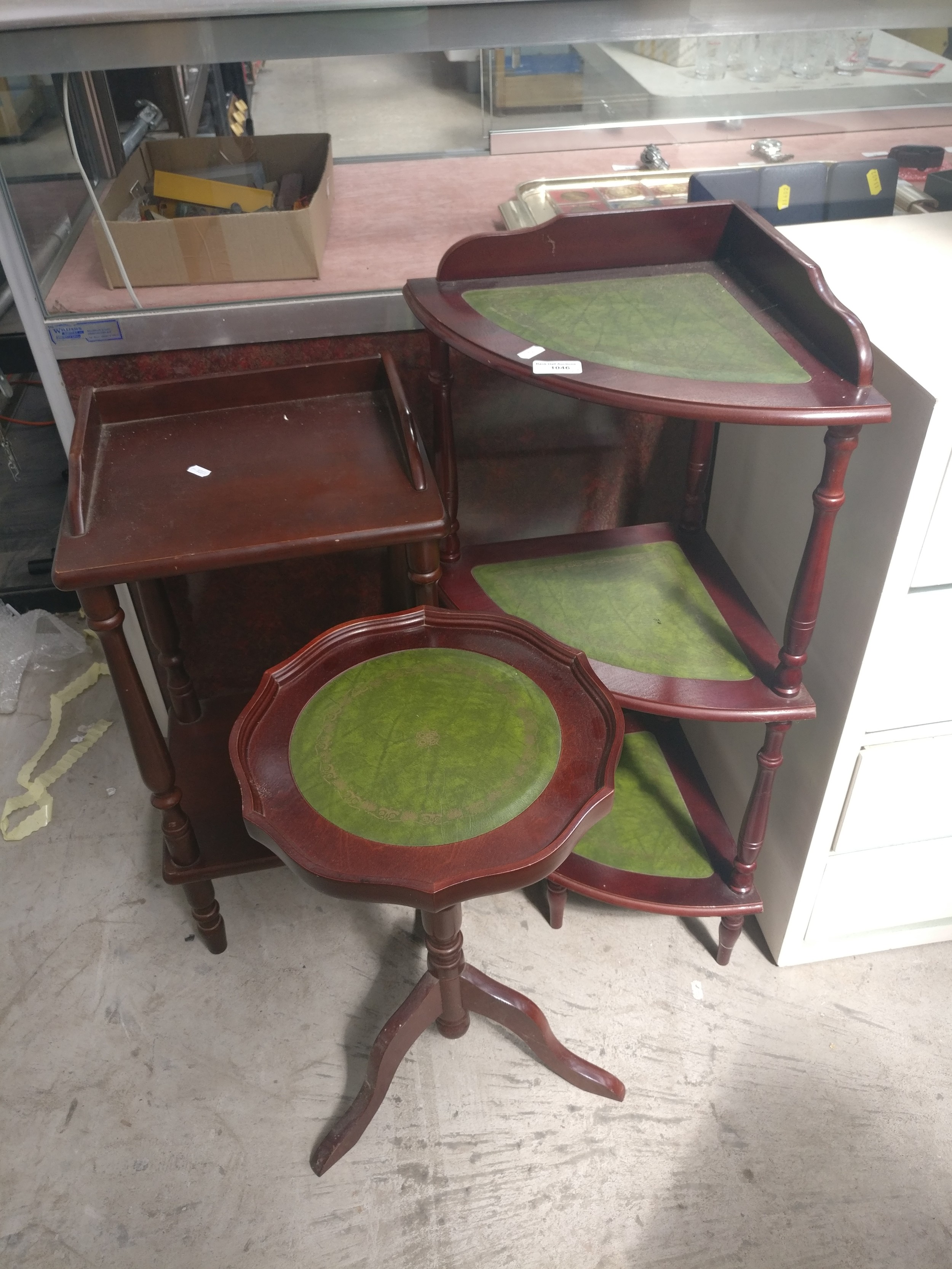 Lot 1046