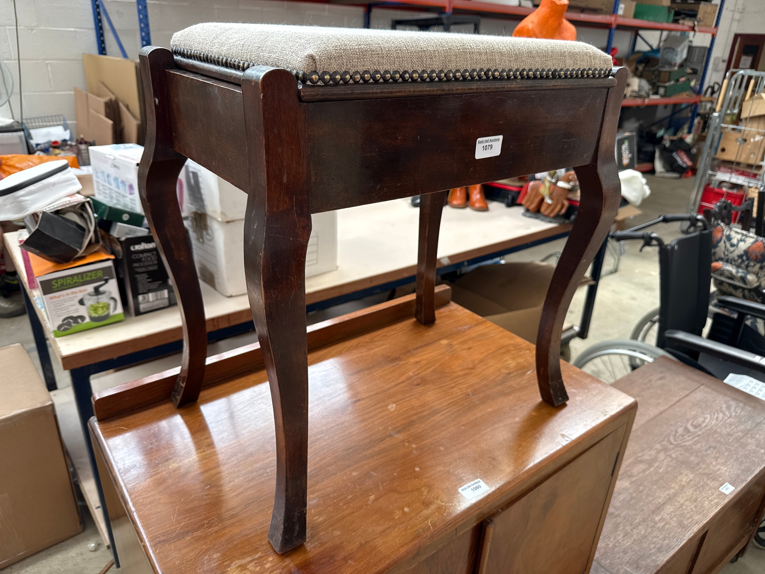 Lot 1079