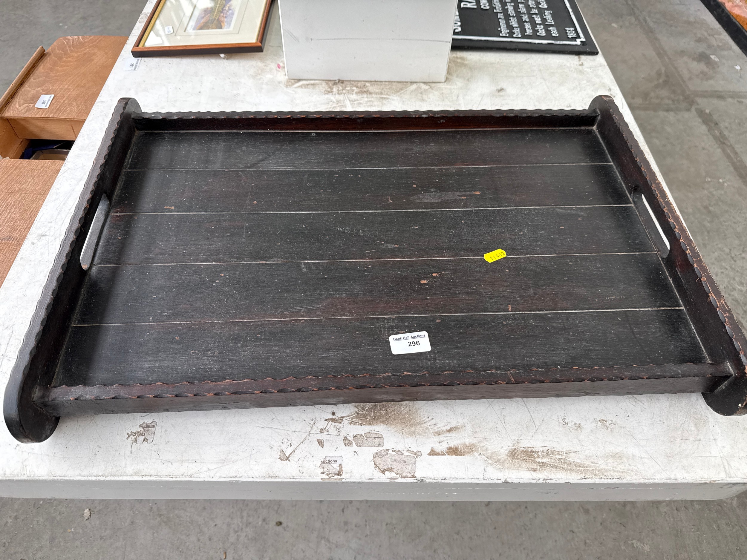 Lot 296