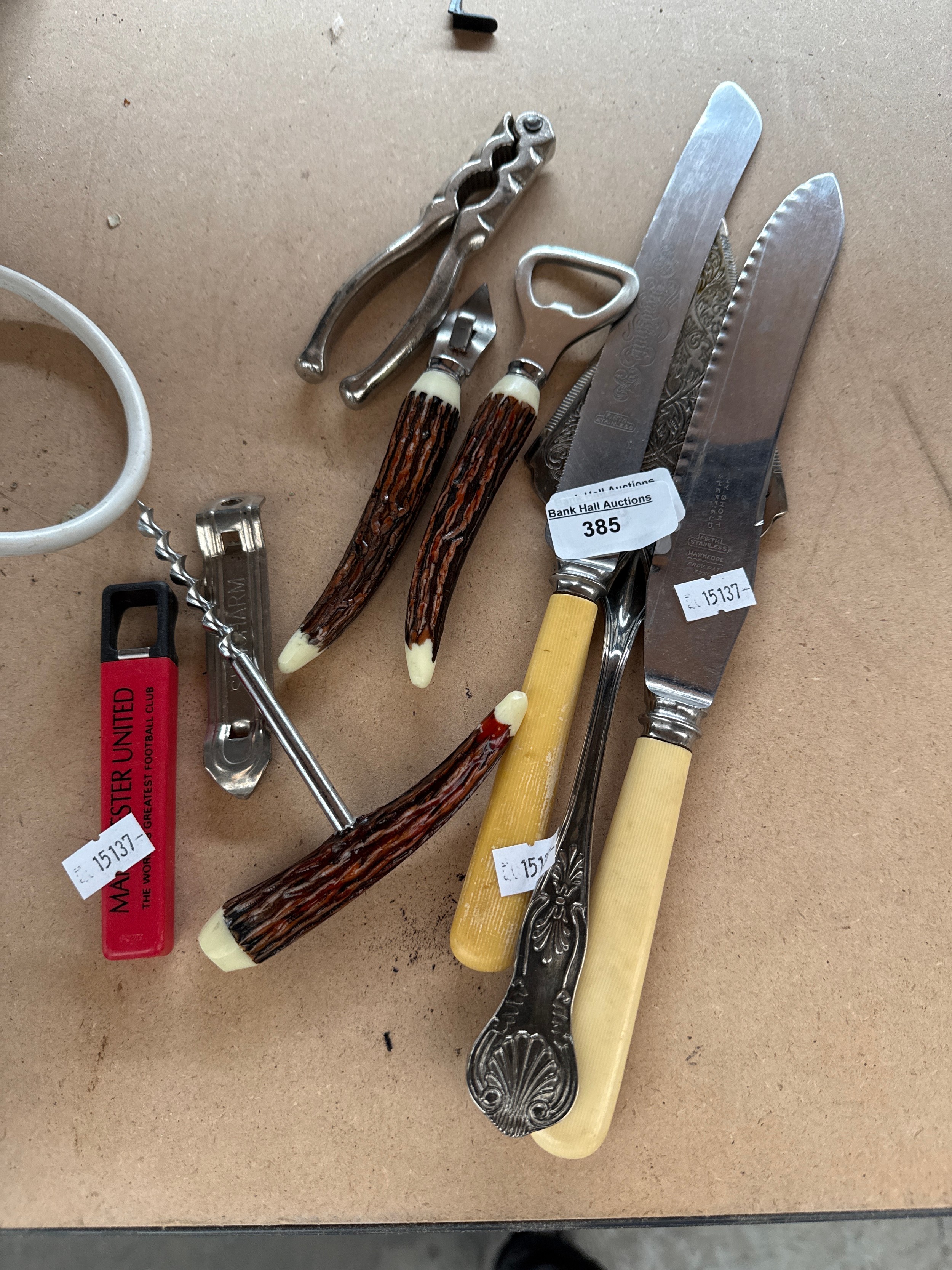 Lot 385