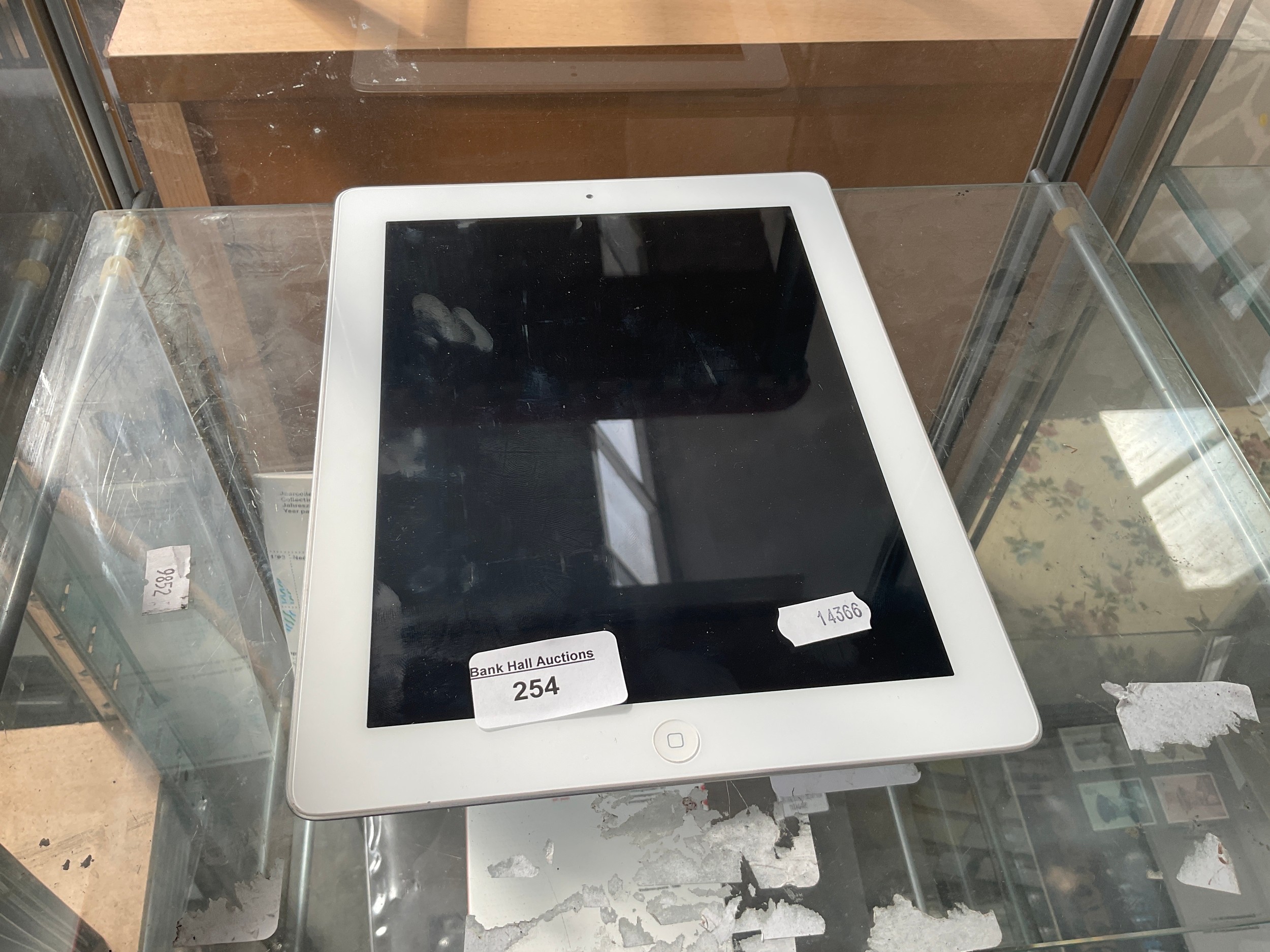 Lot 254