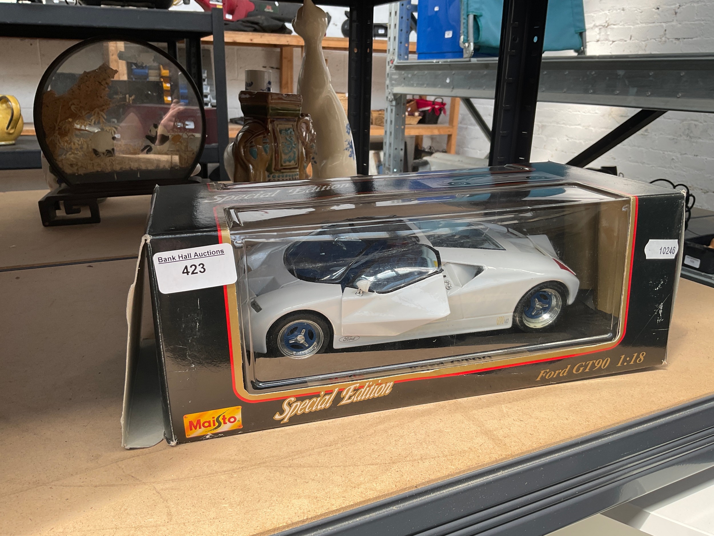 Lot 423