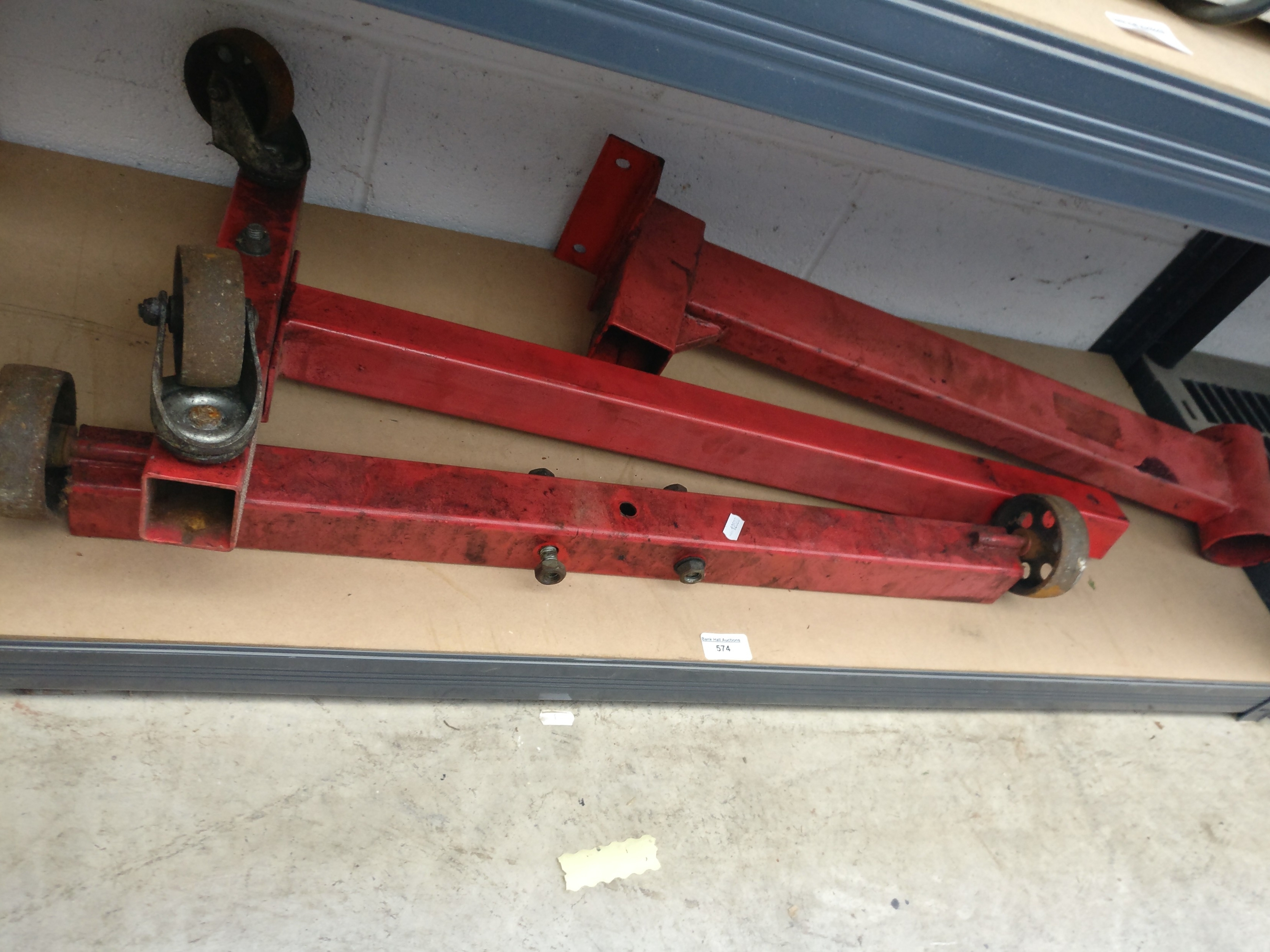 Lot 574