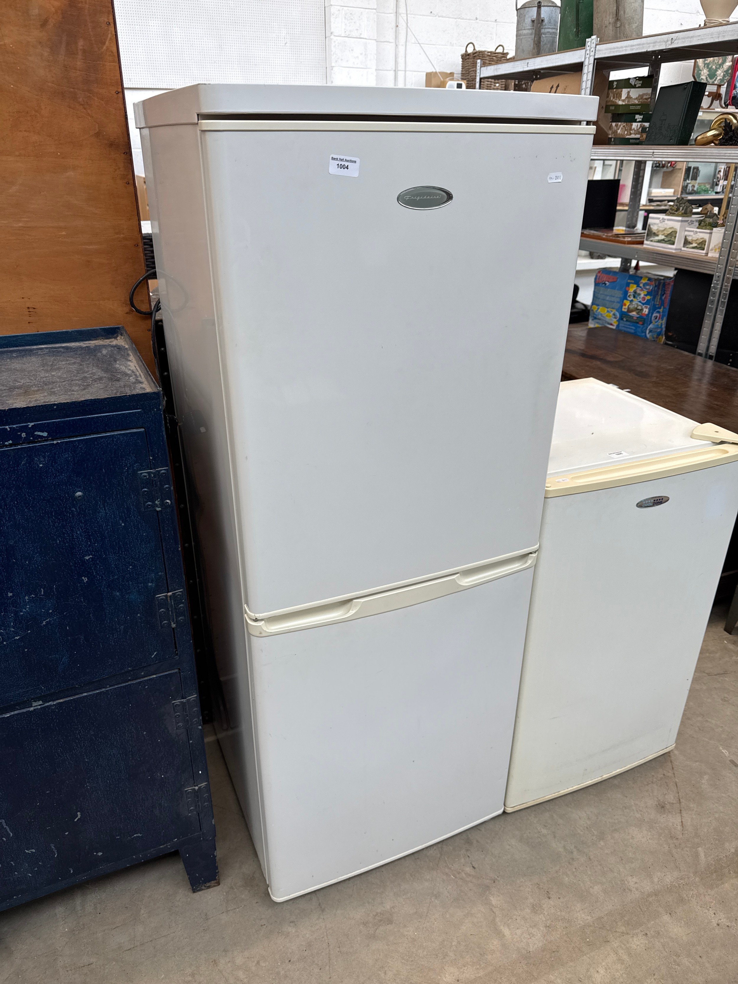 Lot 1004