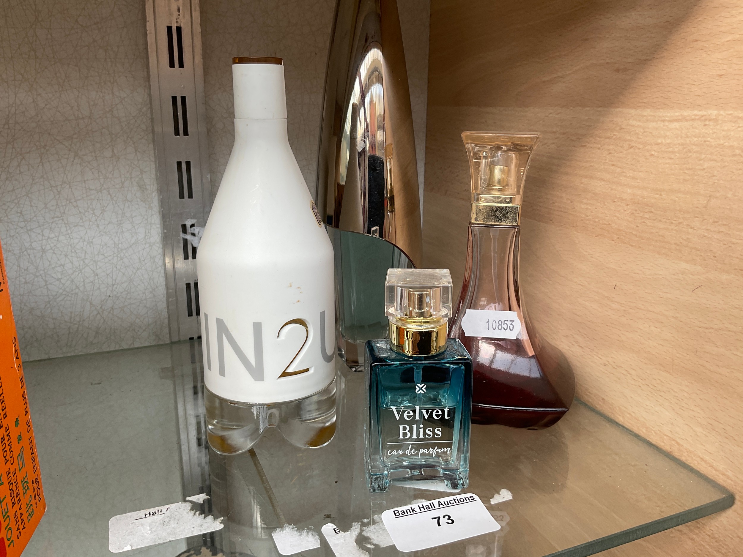 Lot 73