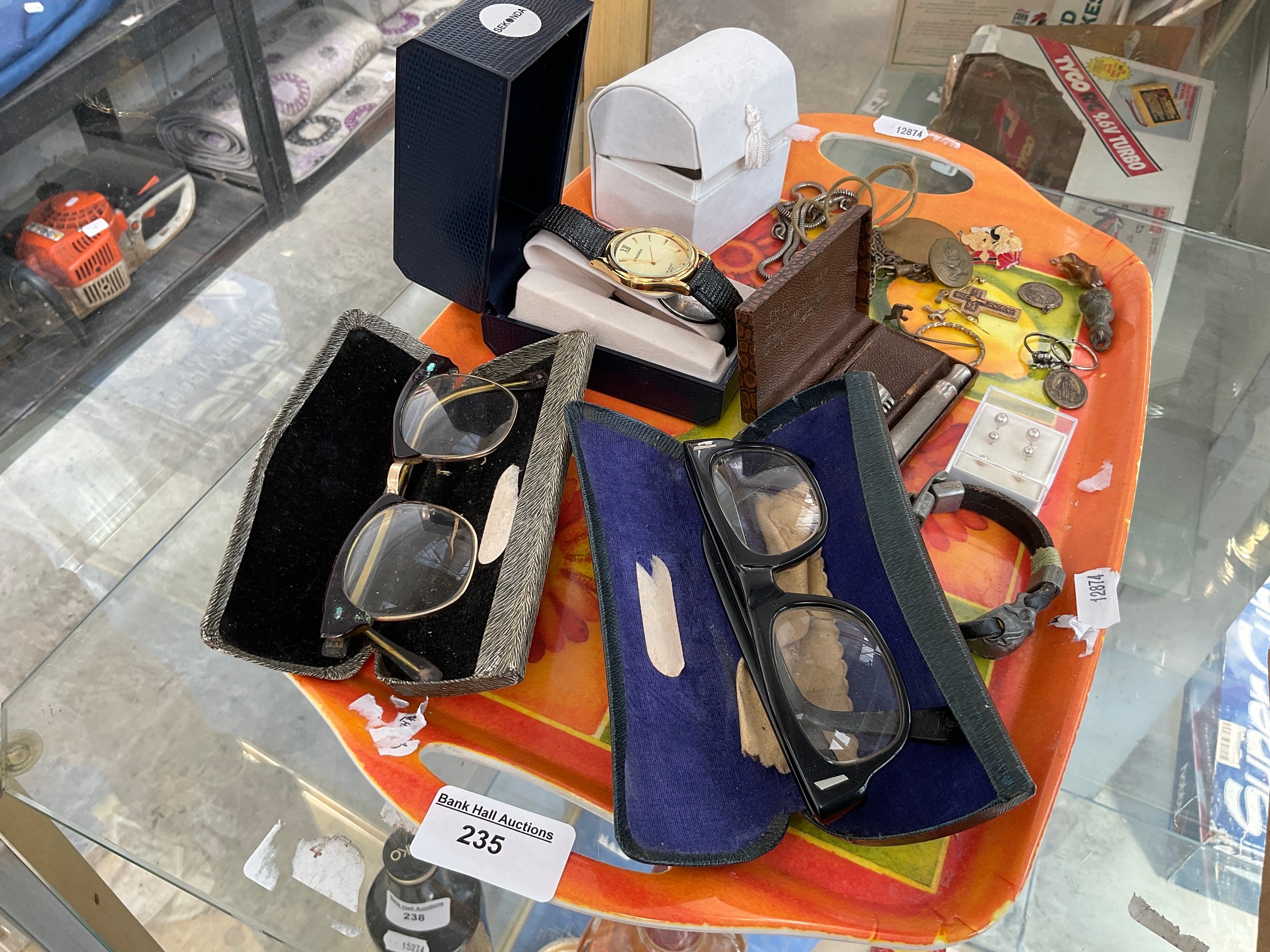Lot 235