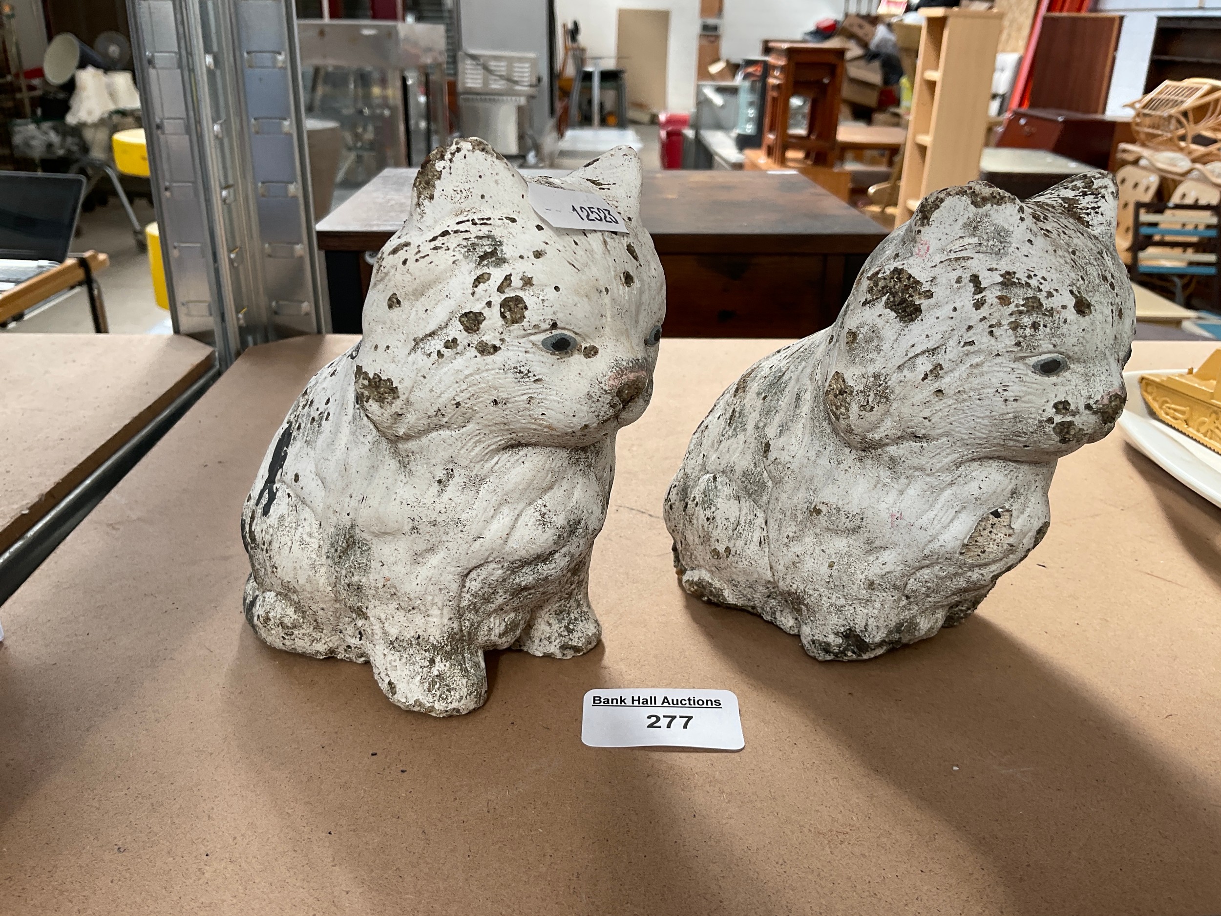 Lot 277