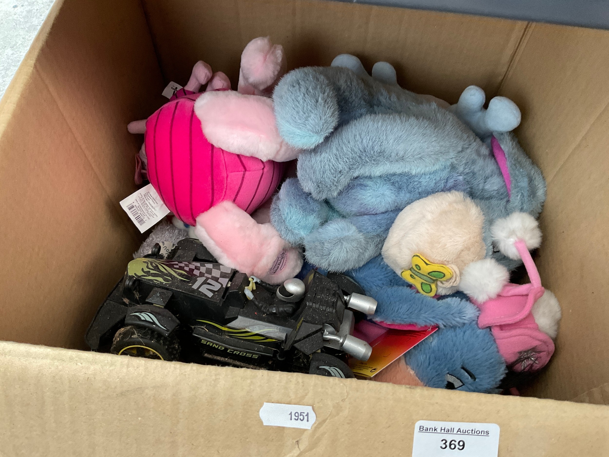 Lot 369