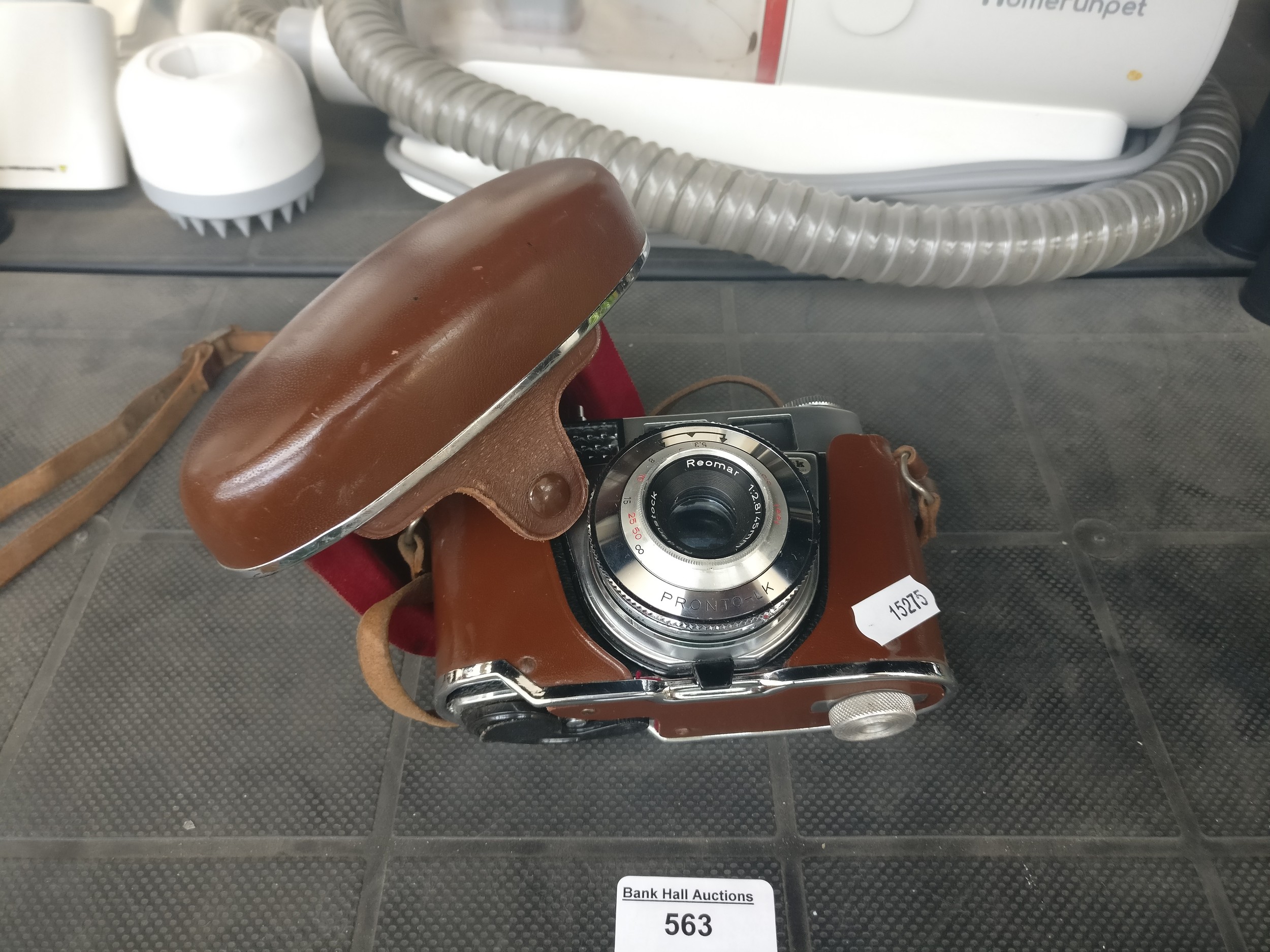 Lot 563