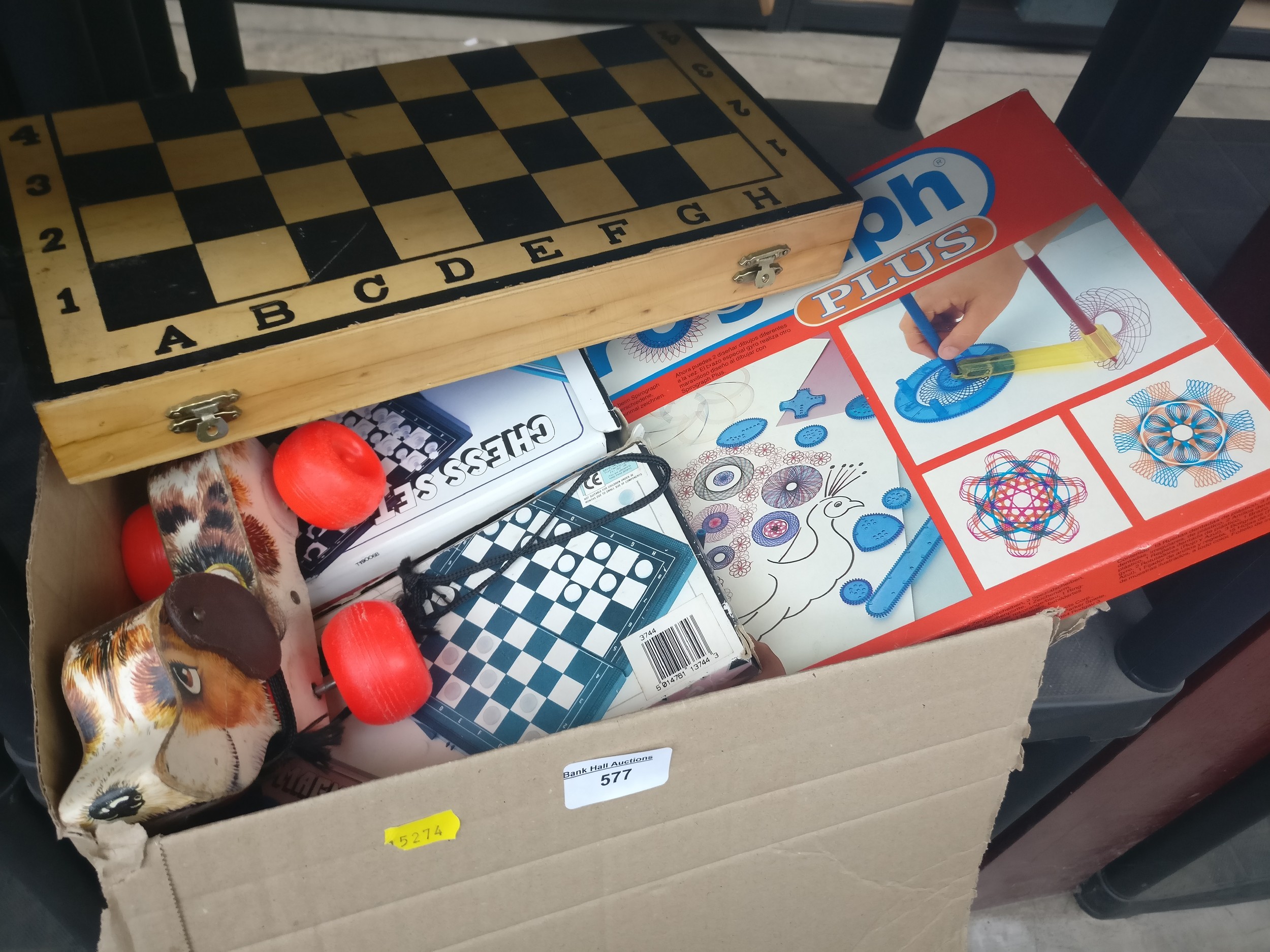 Lot 577