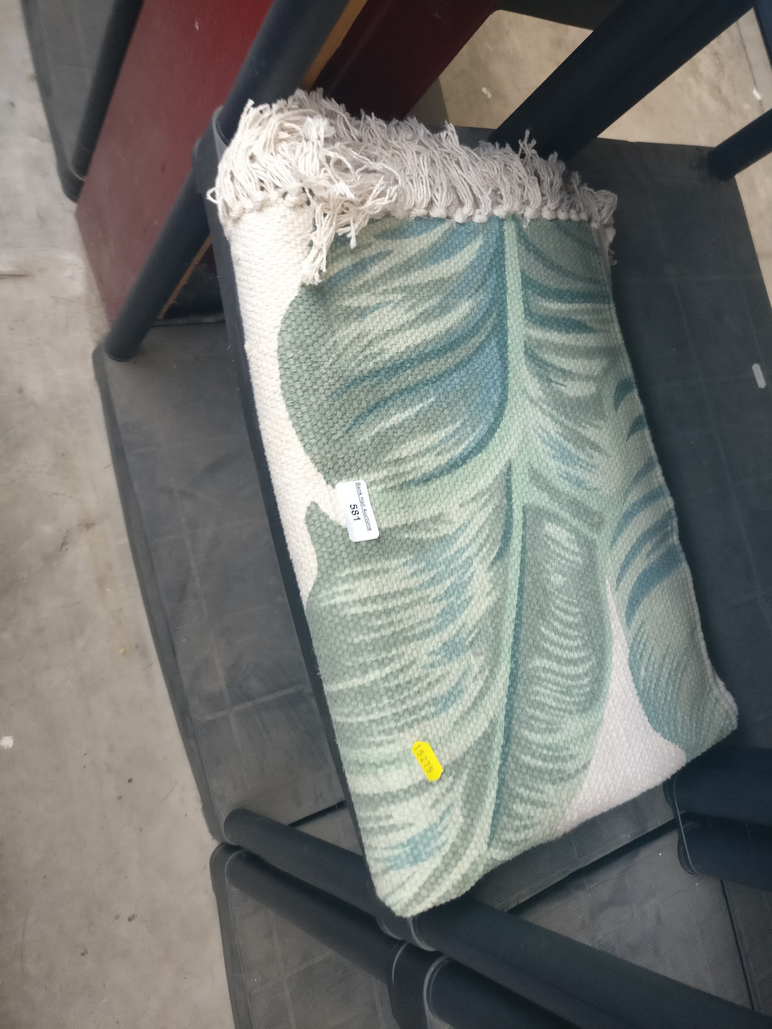 Lot 581