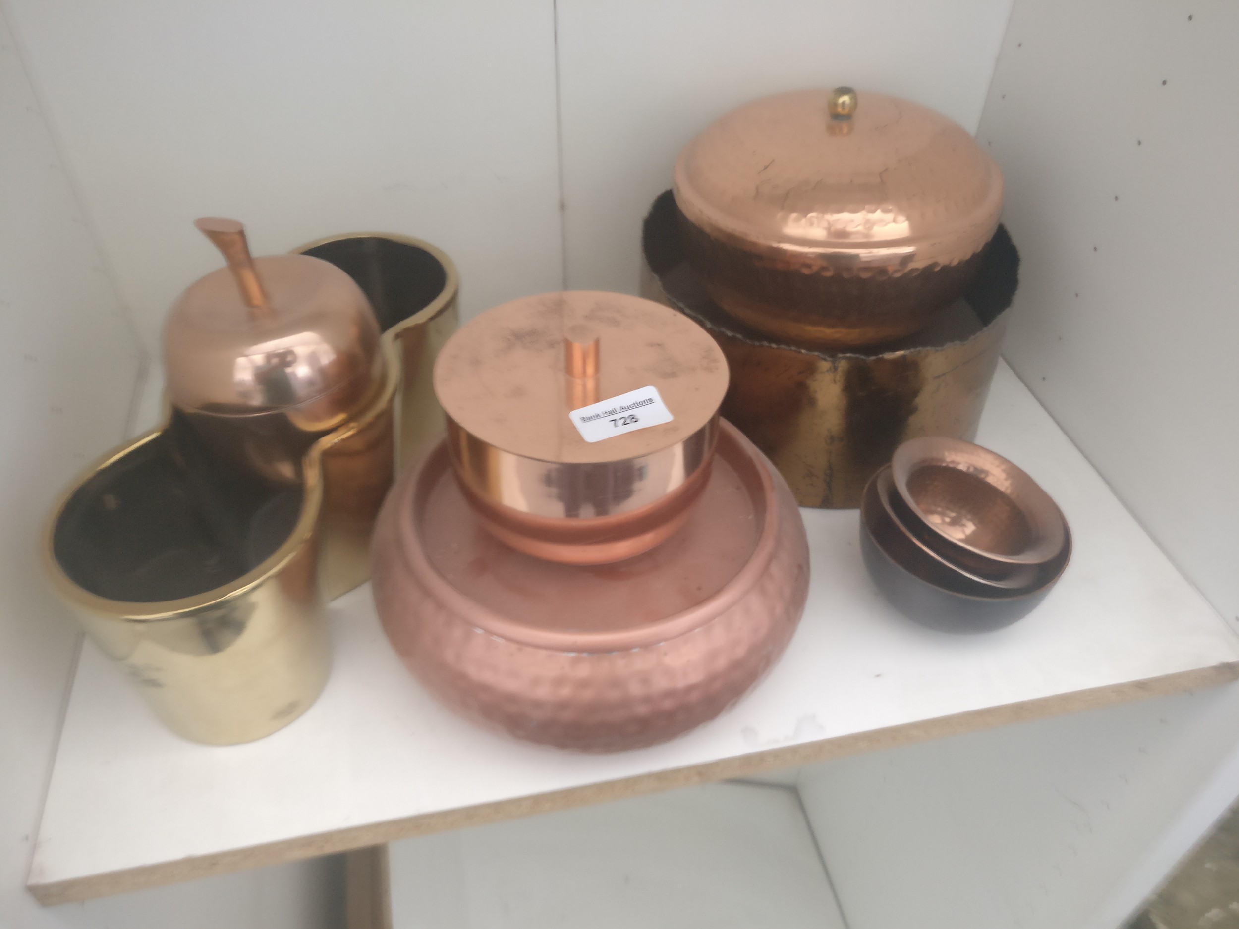 Lot 728