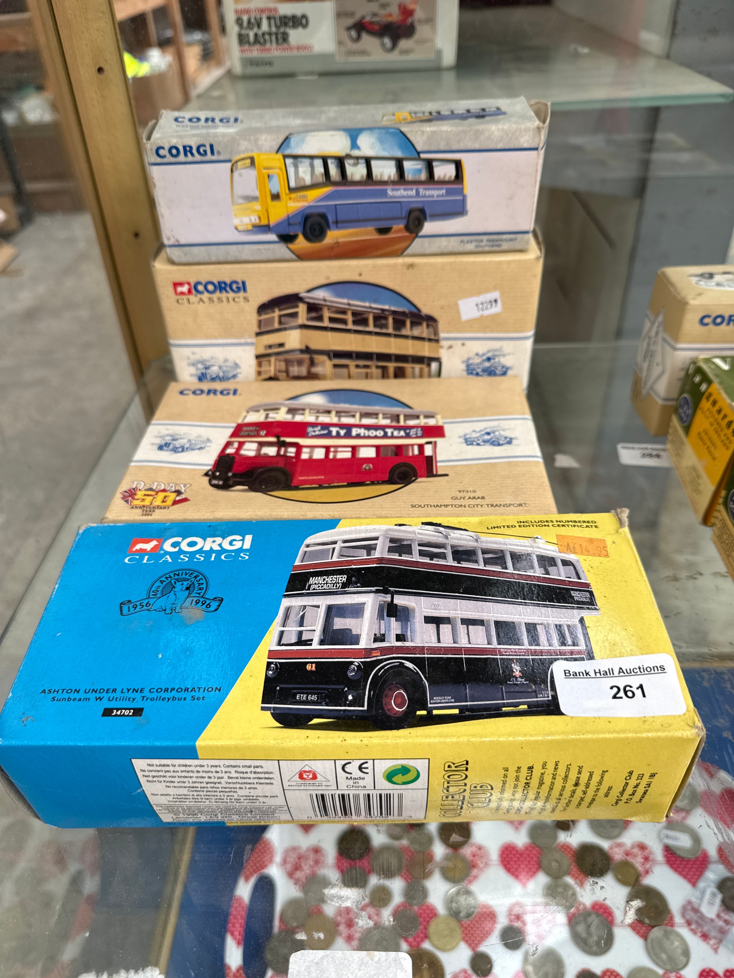 Lot 261