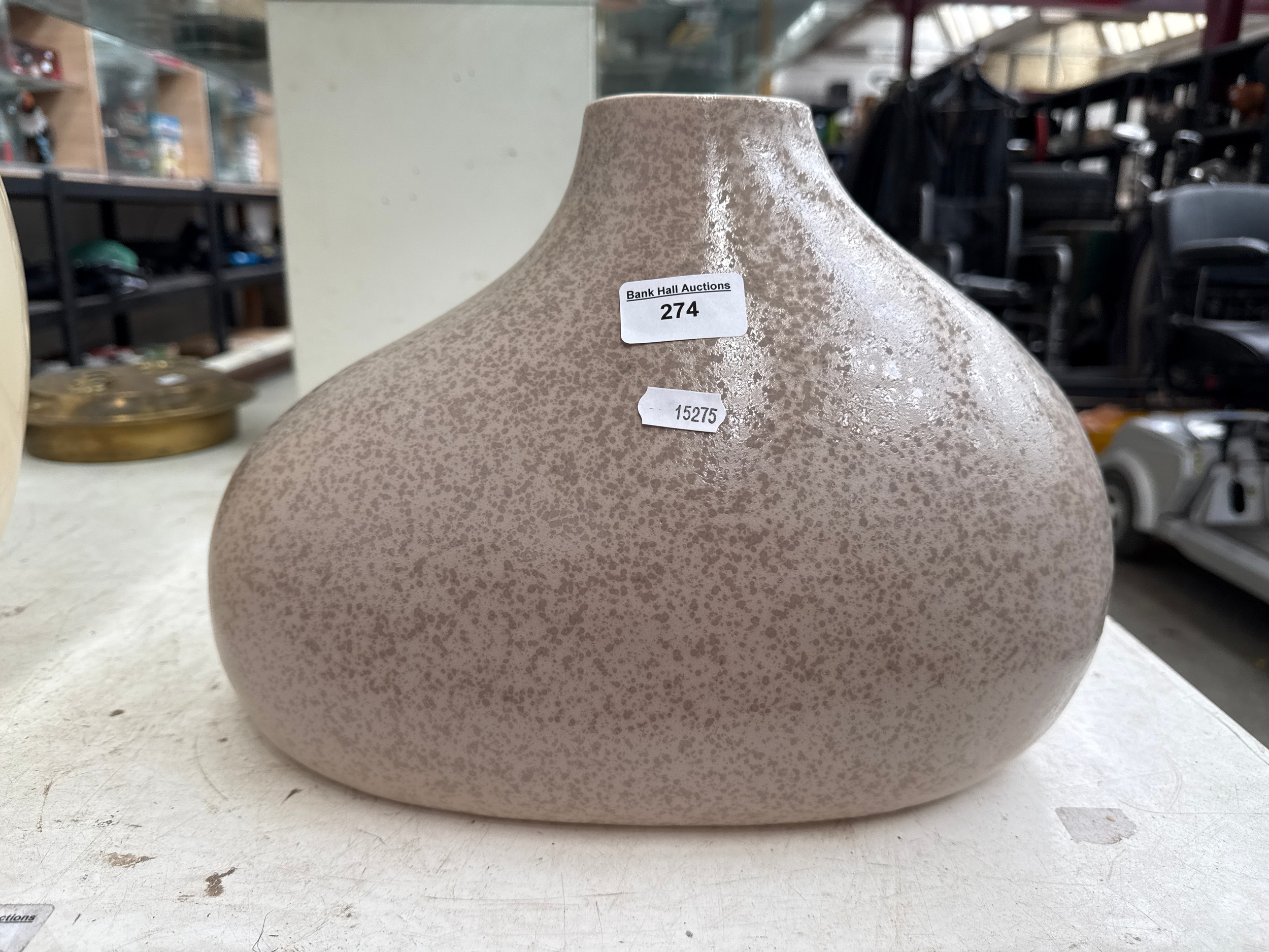 Lot 274