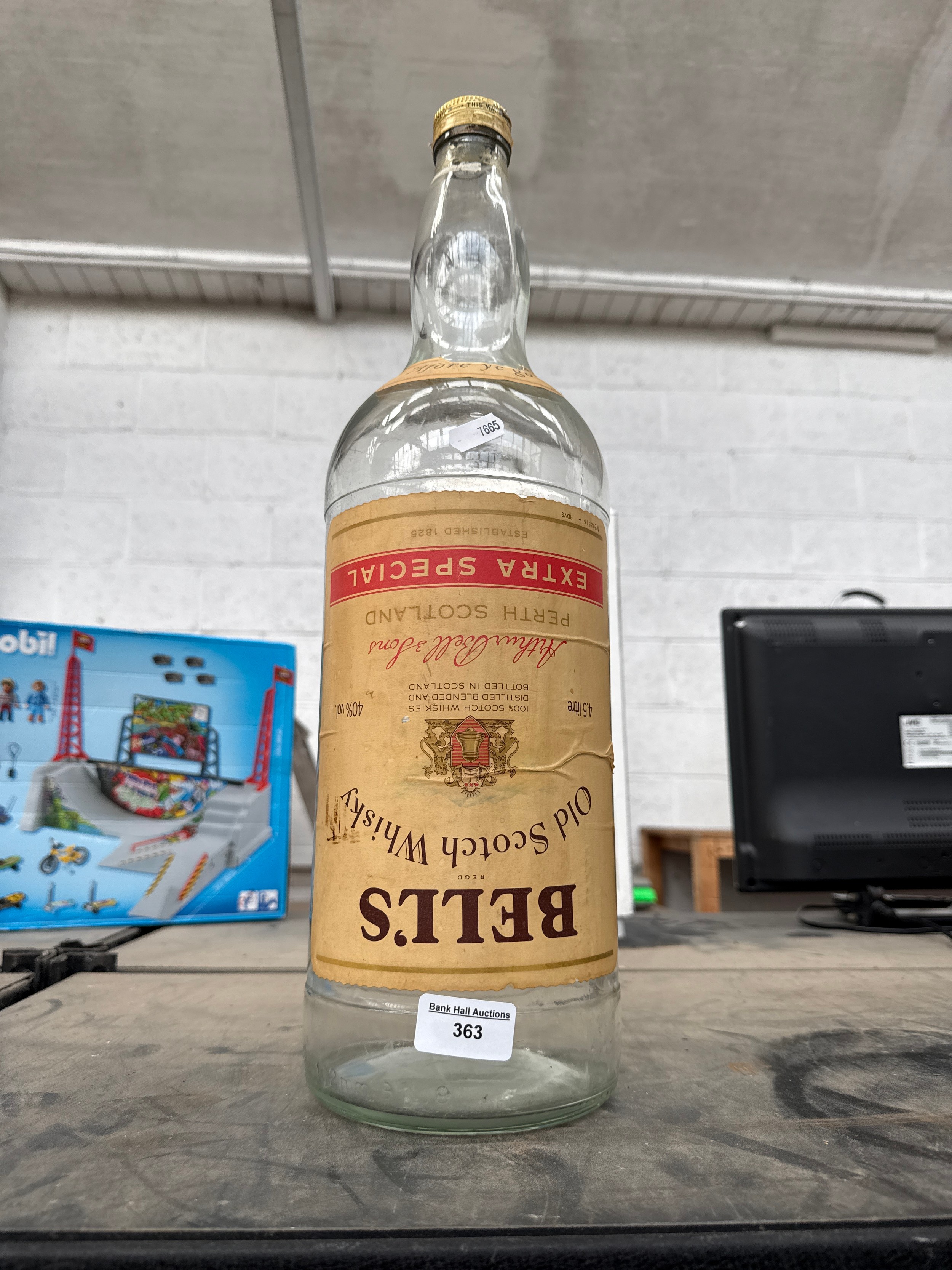 Lot 363