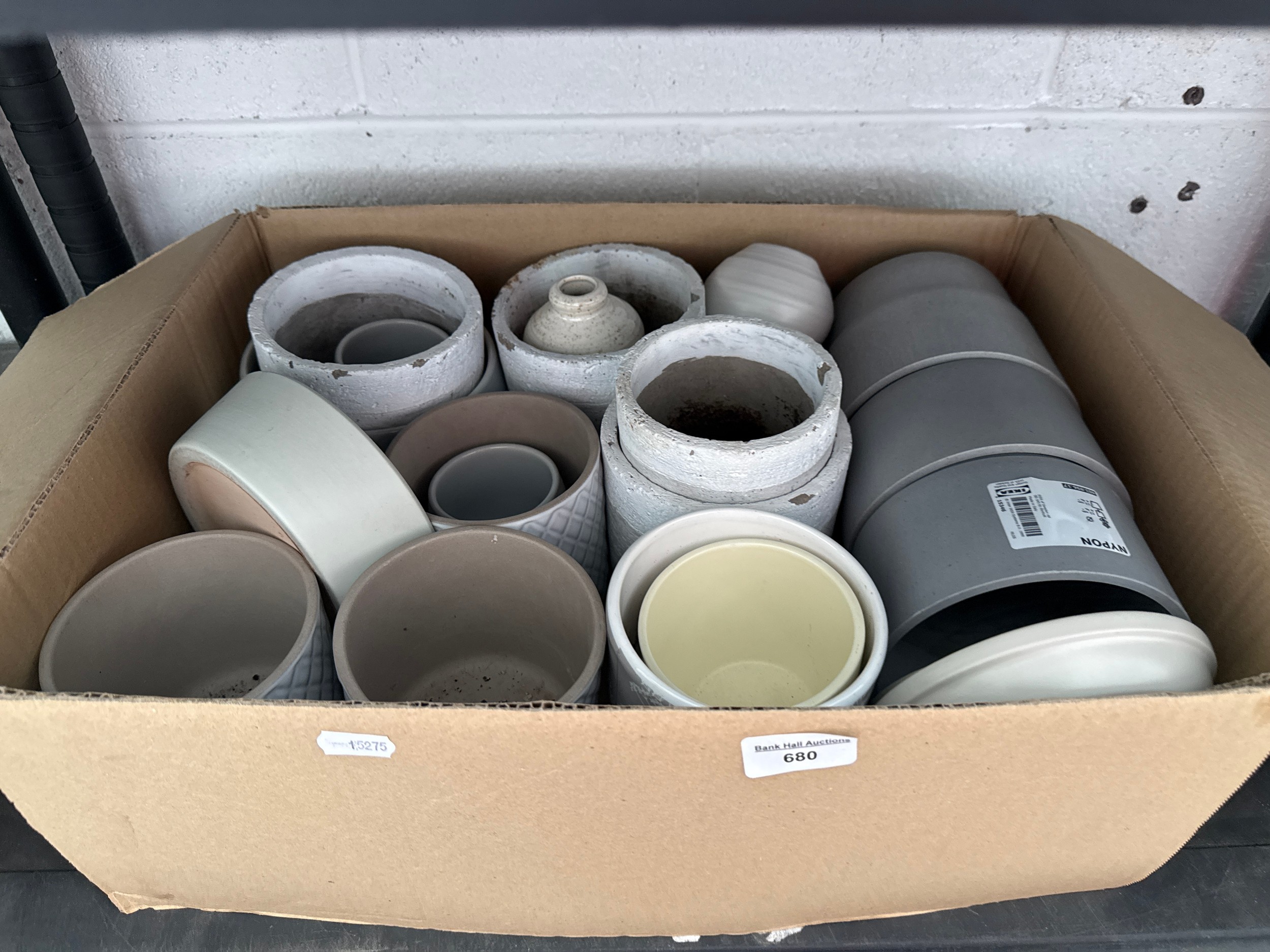 Lot 680