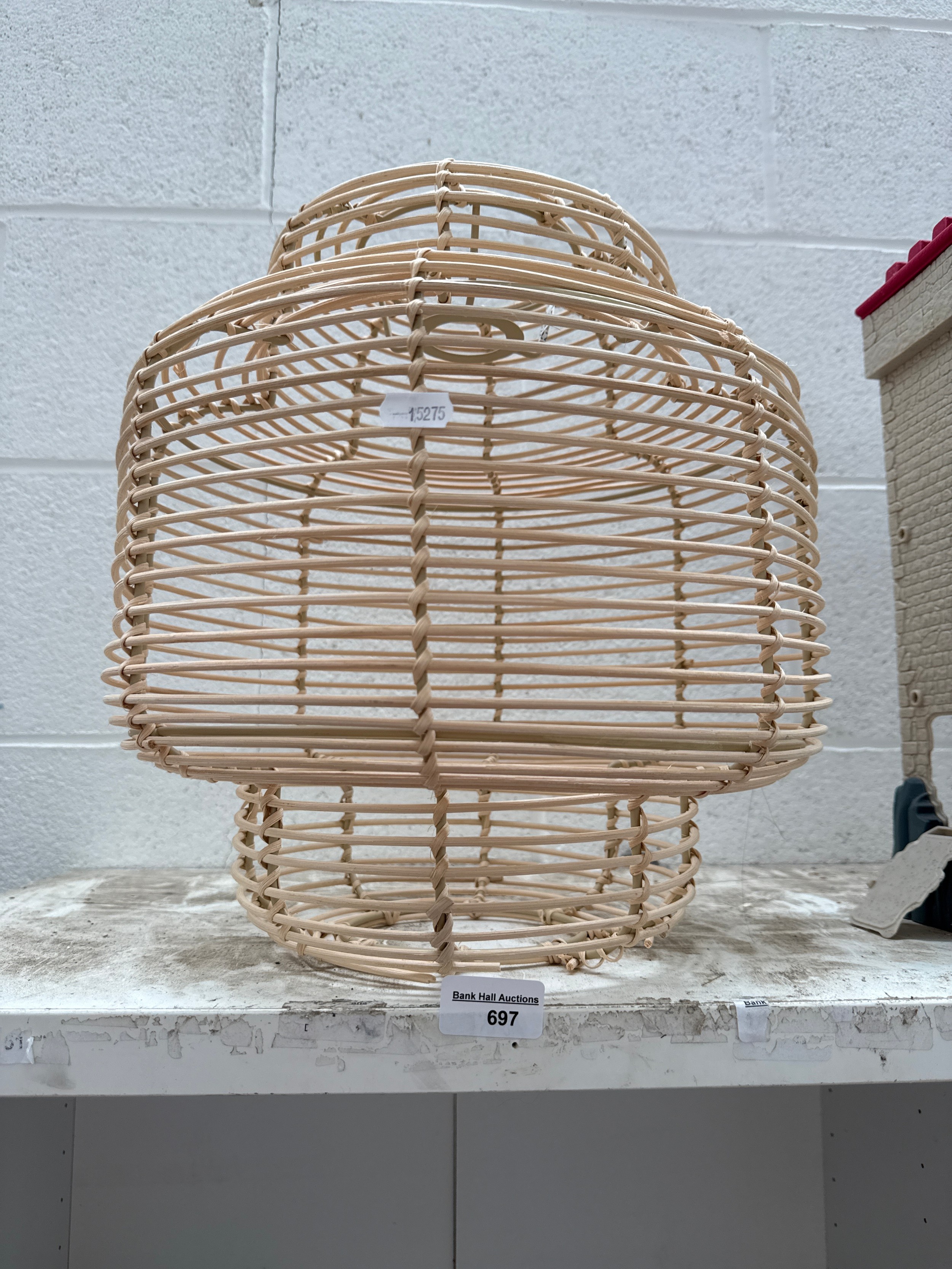 Lot 697