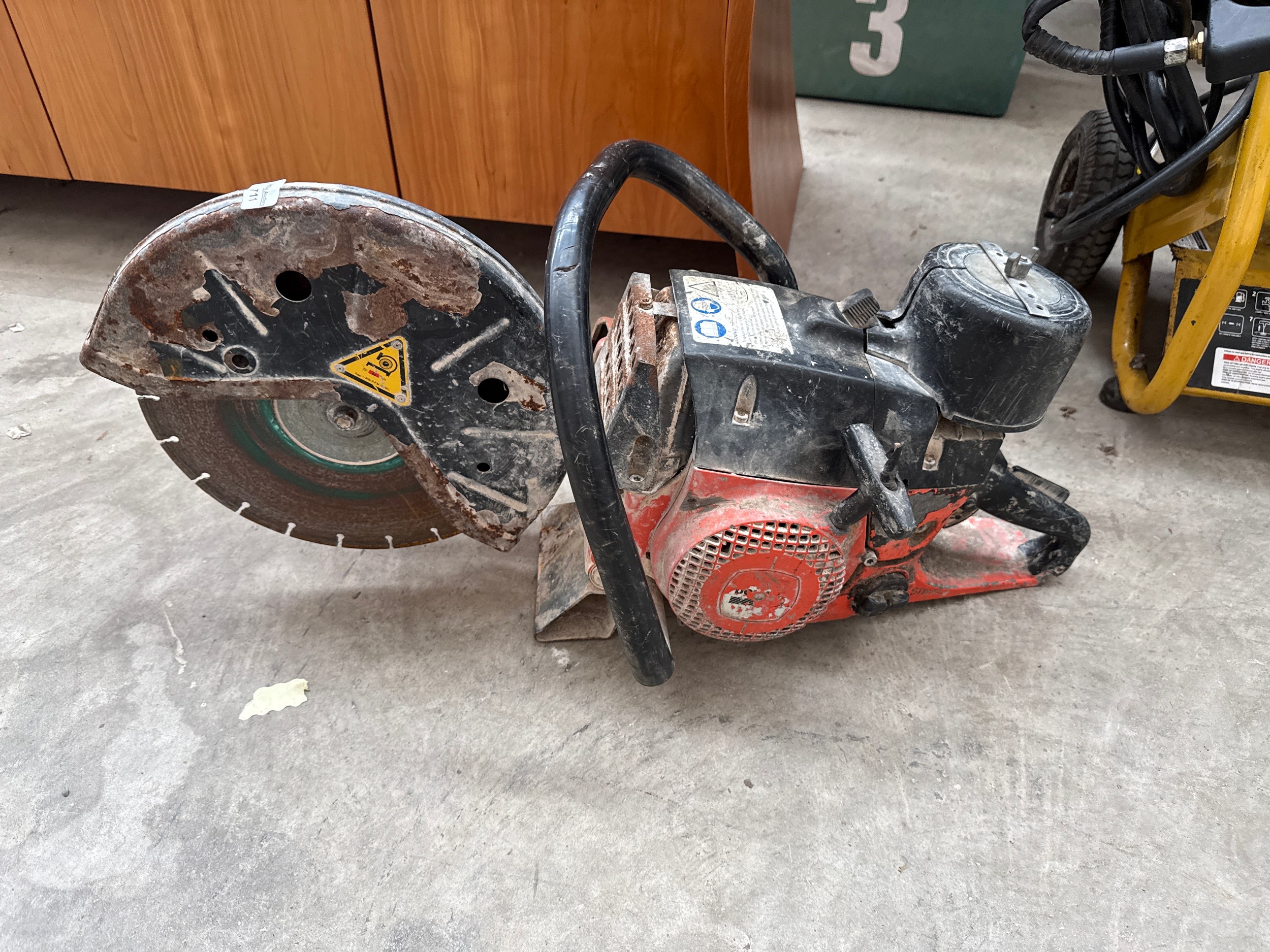 Lot 711