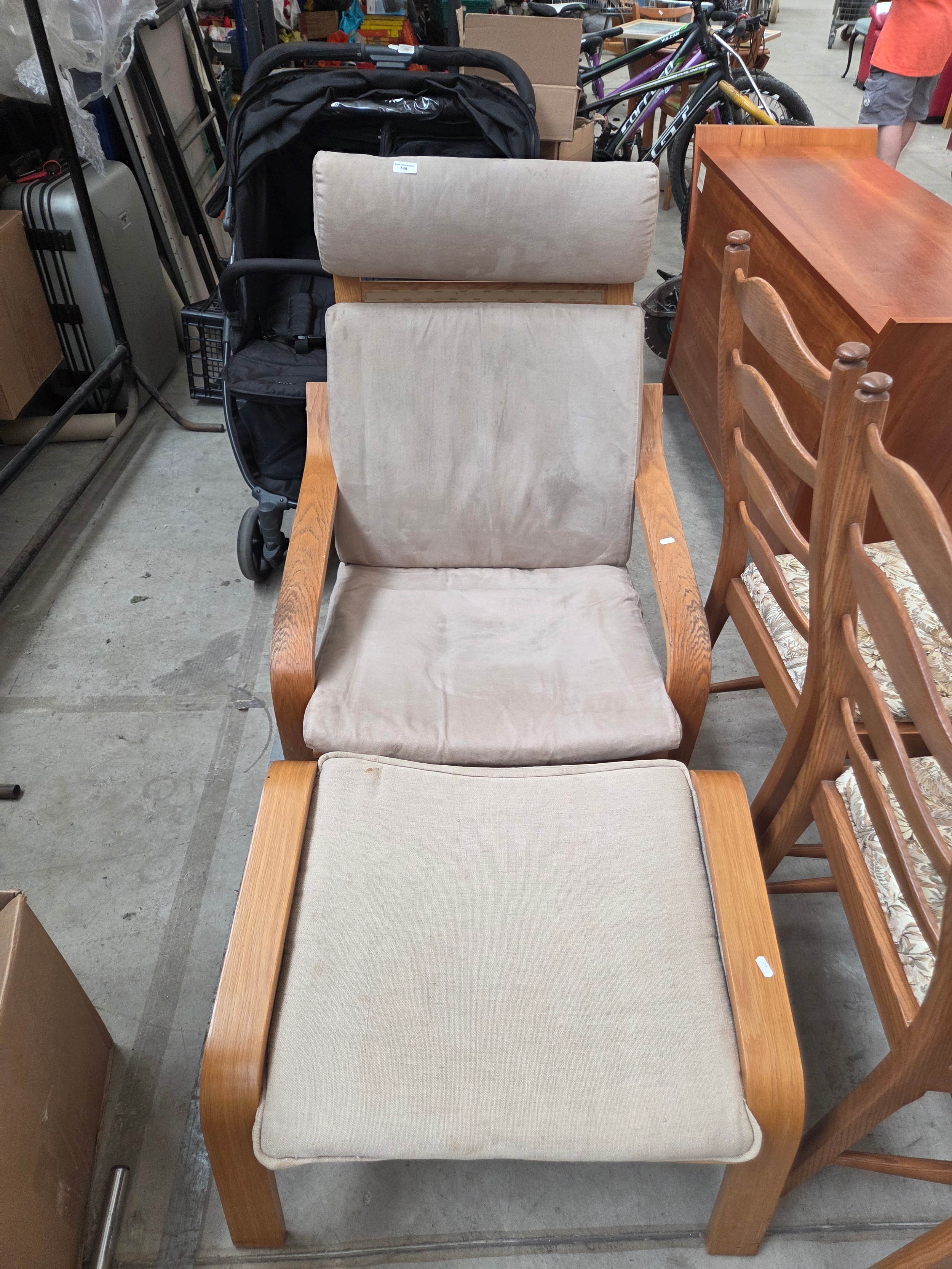 Lot 740