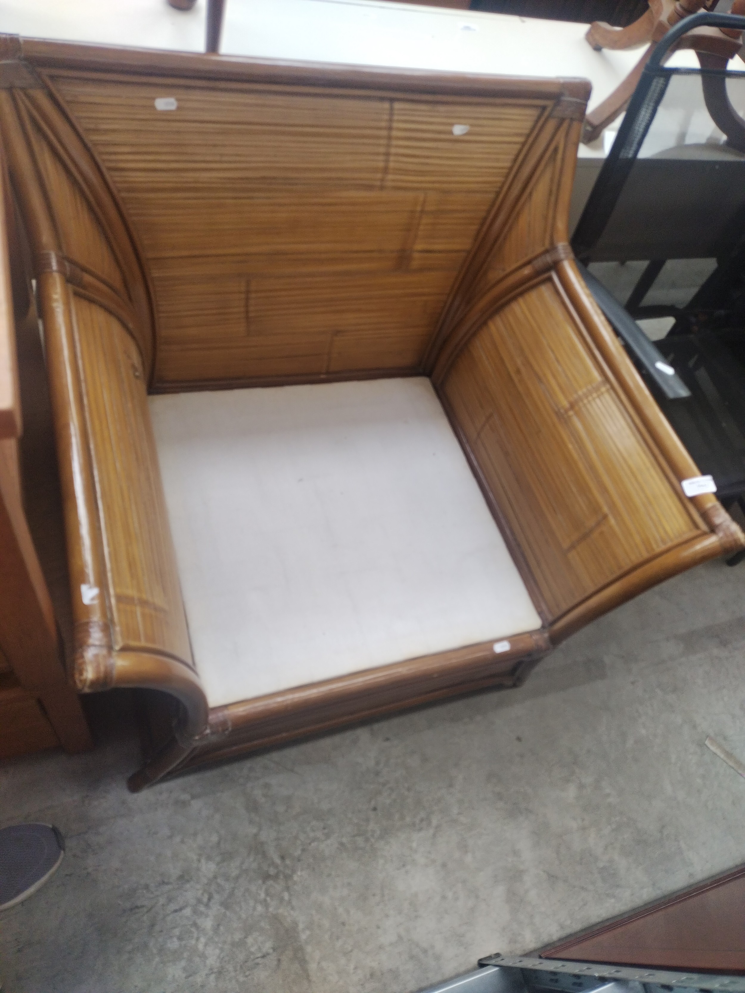 Lot 1042