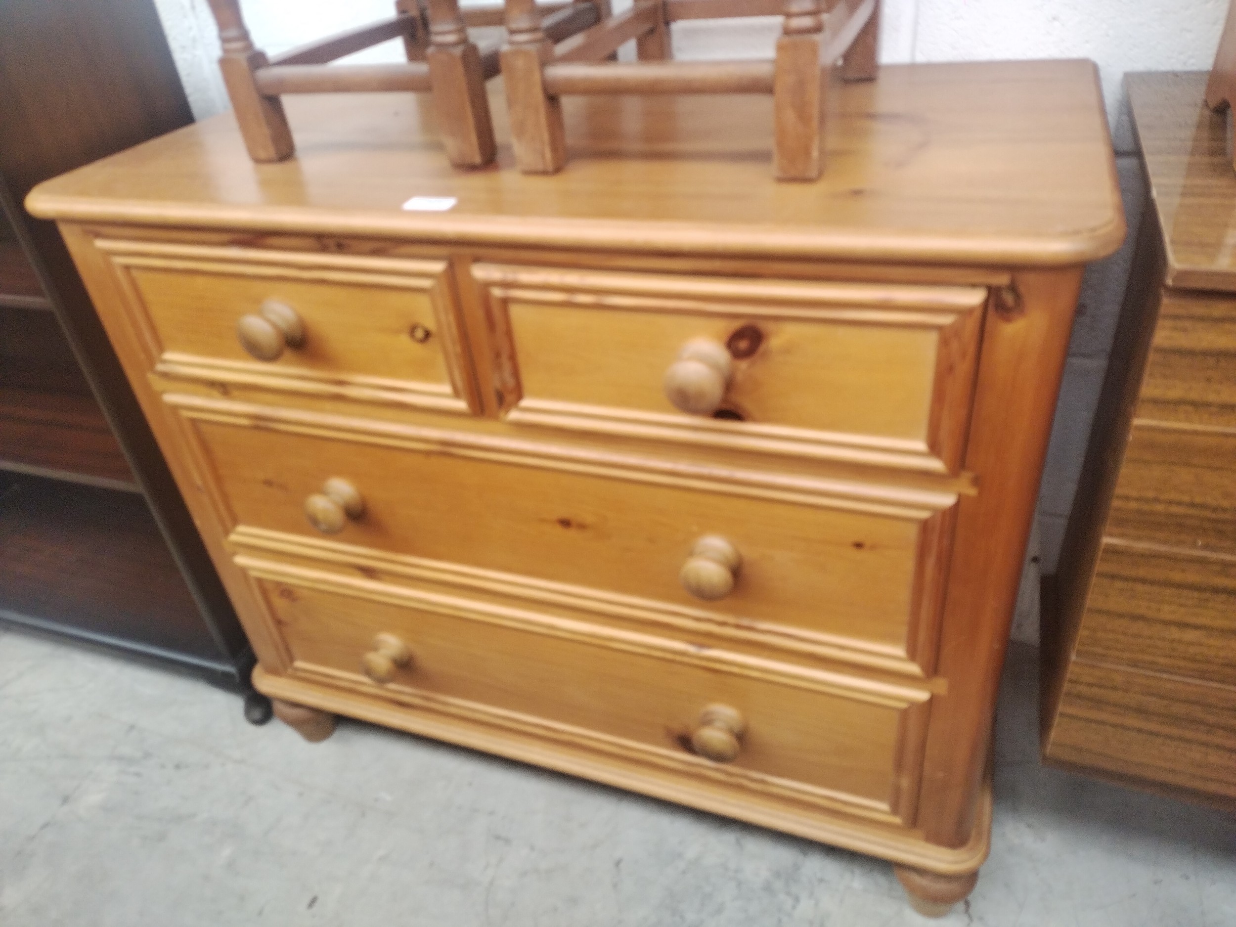 Lot 1076