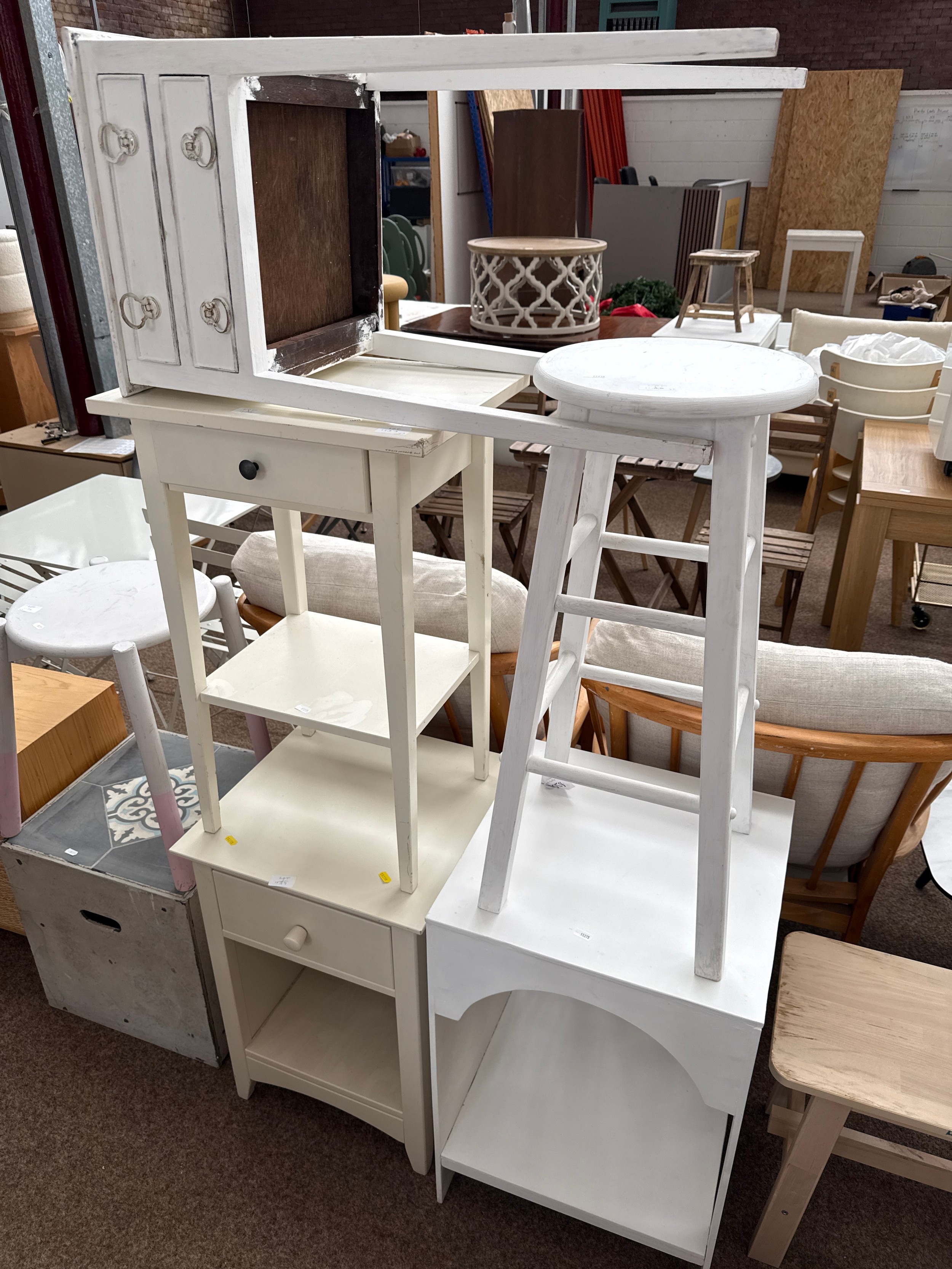 5 x assorted items including small tables and a stool, mostly as new