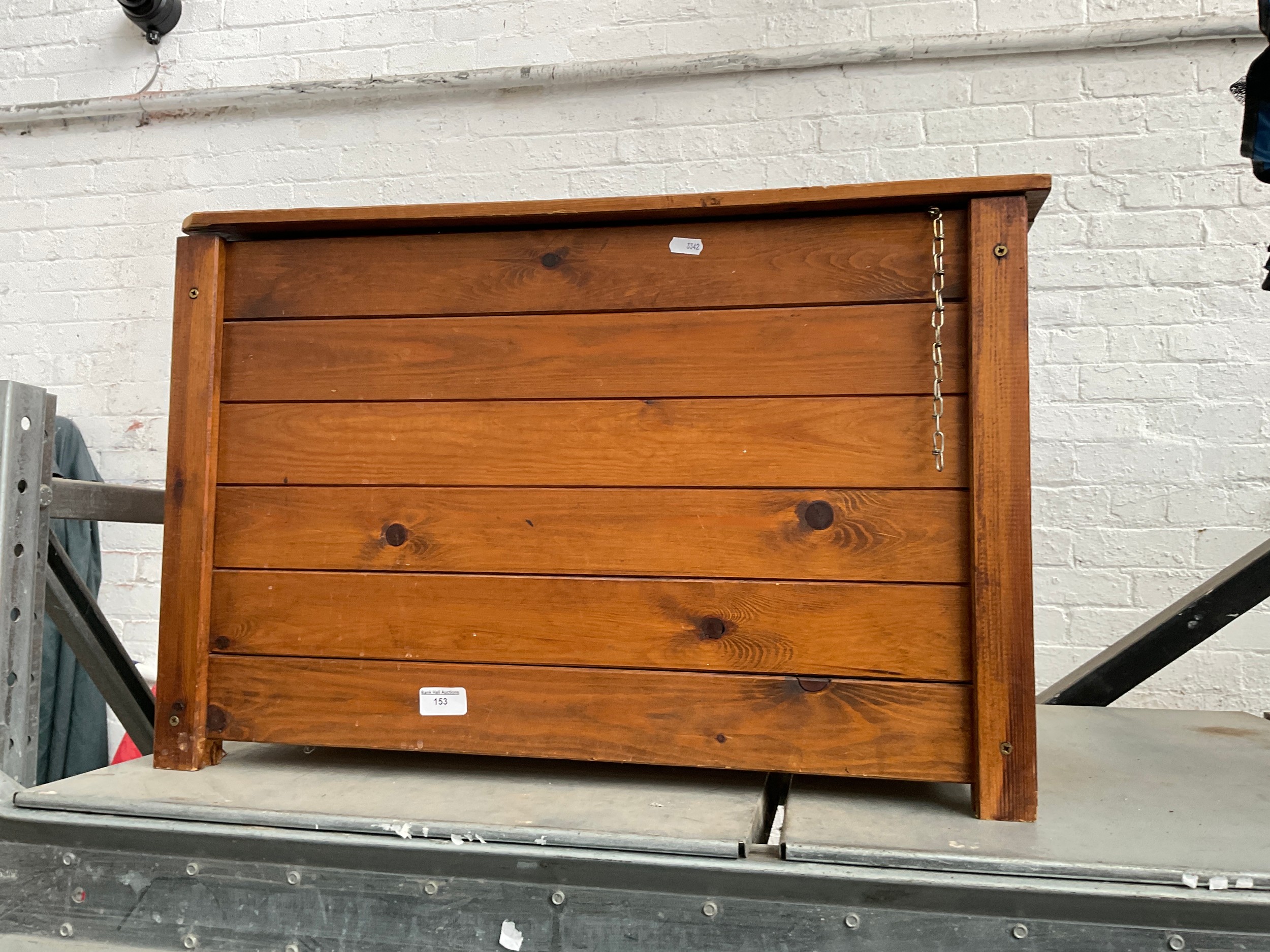 Lot 153