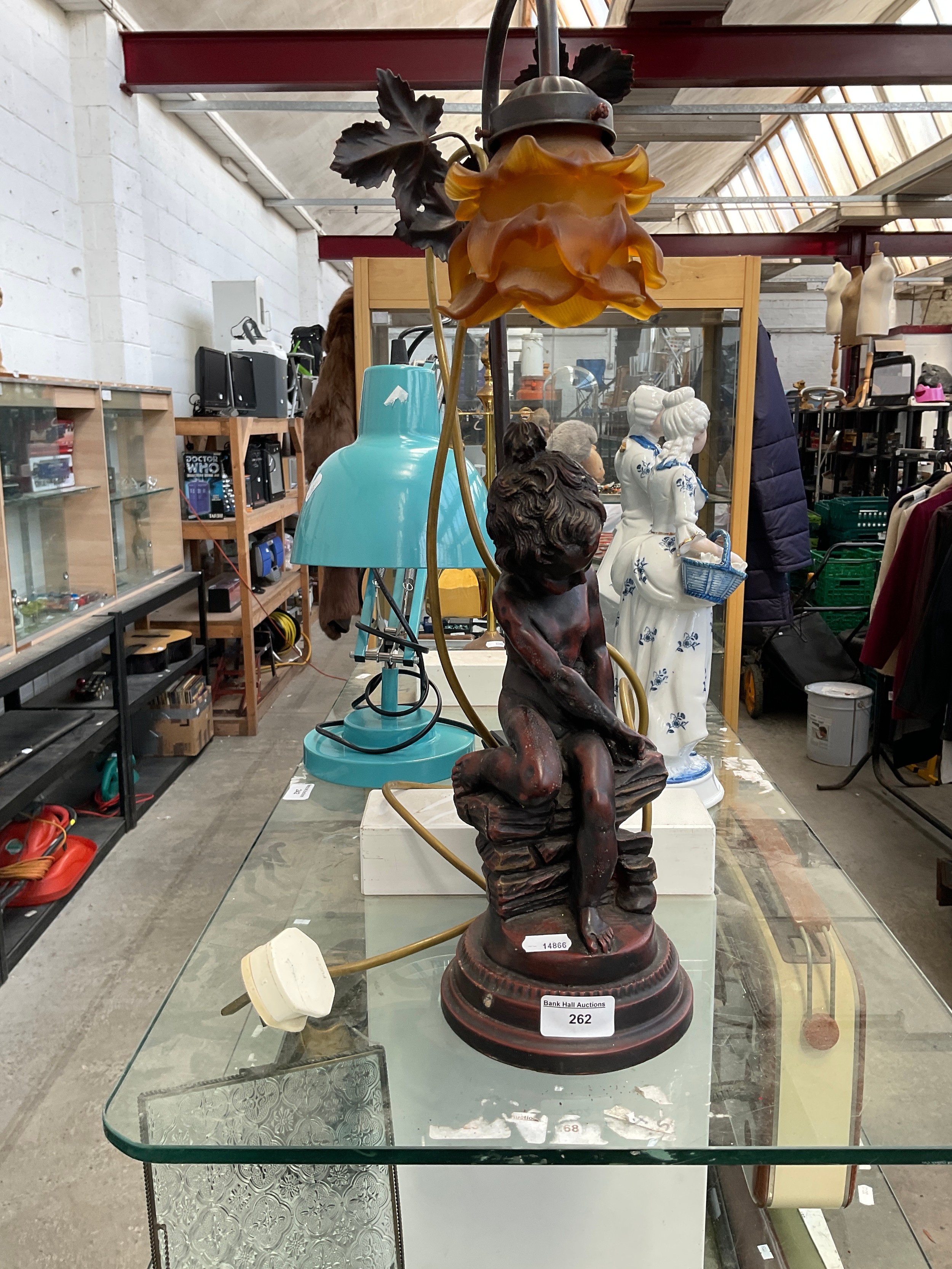 Lot 262