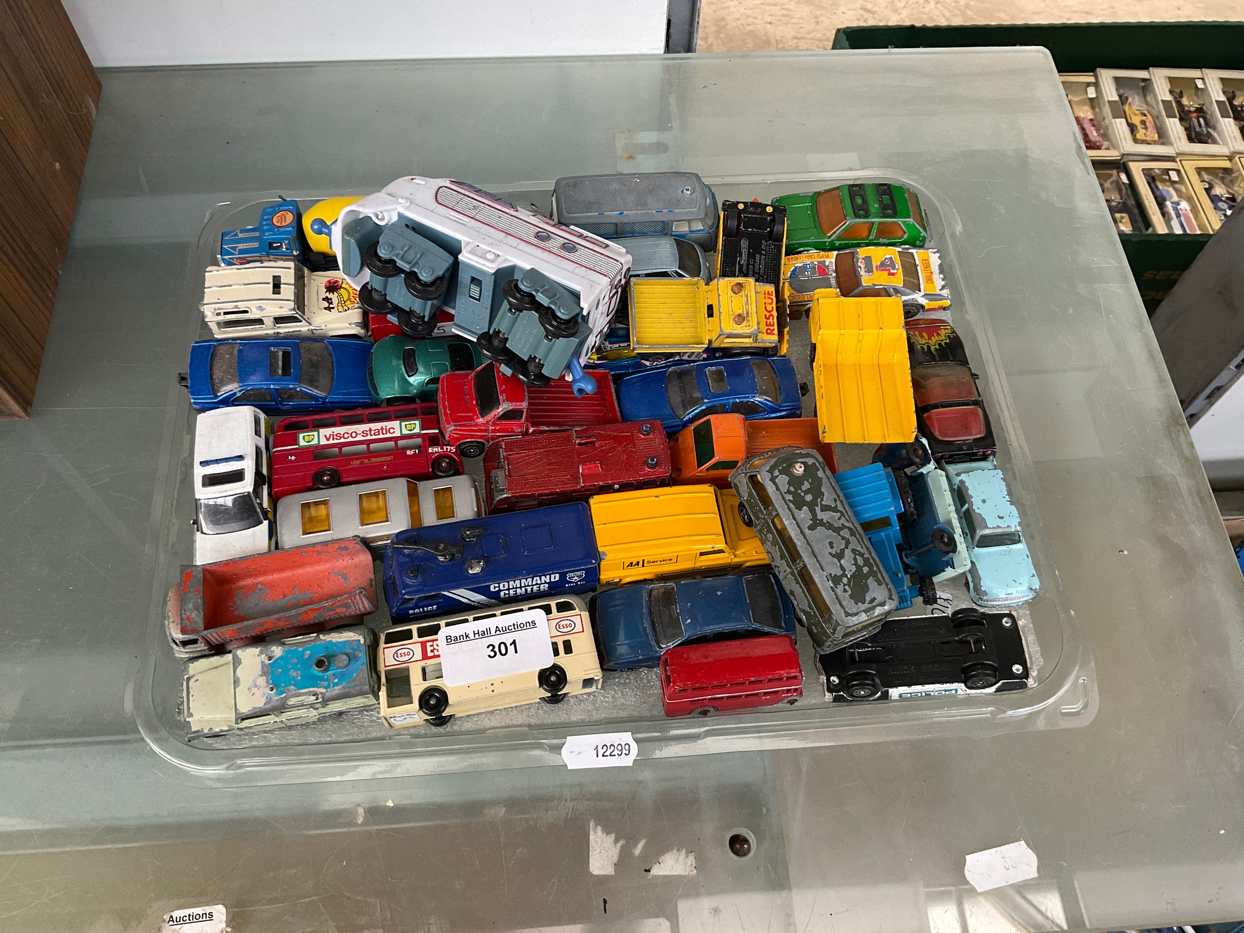 Lot 301