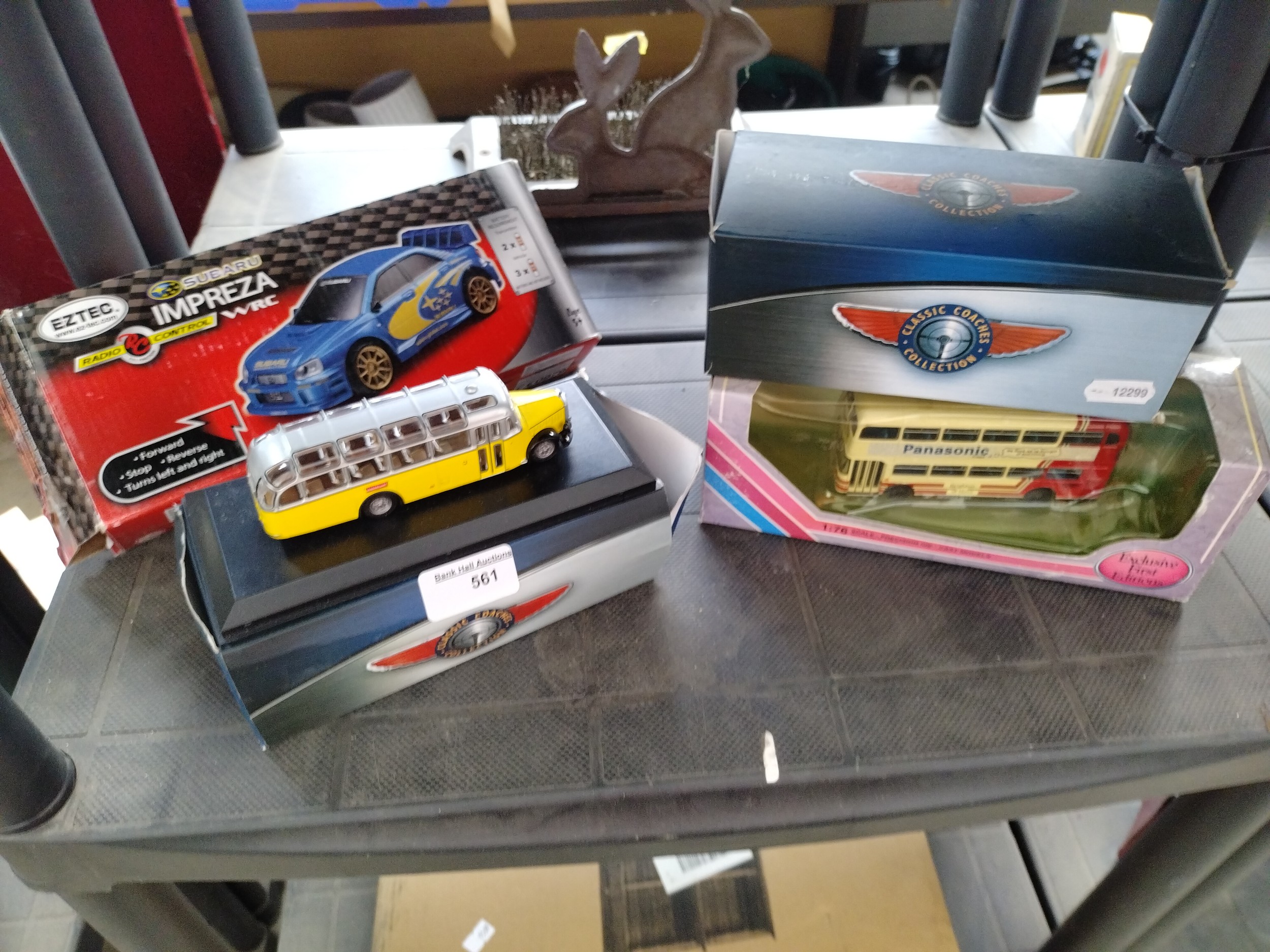 Lot 561