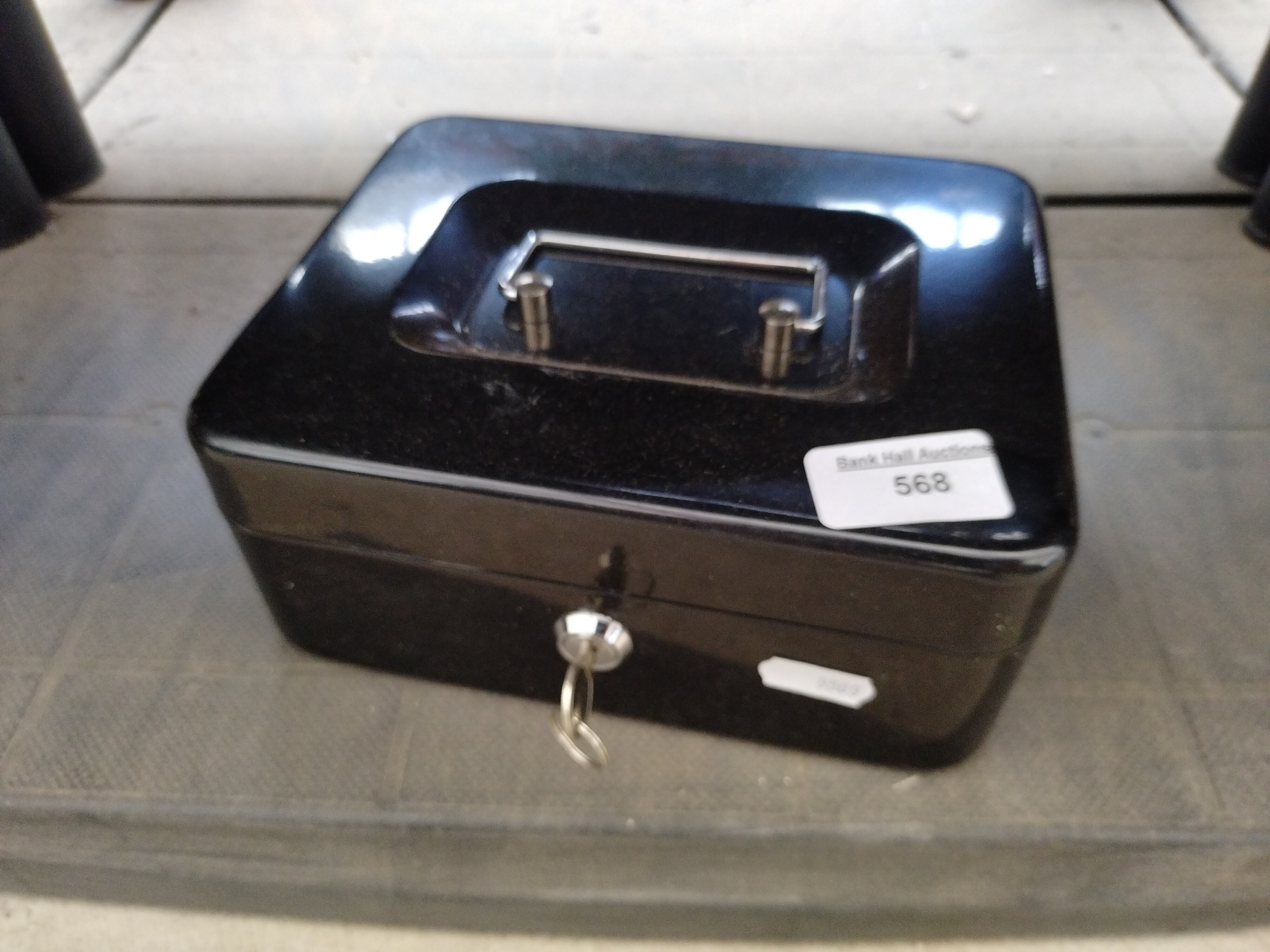 Lot 568